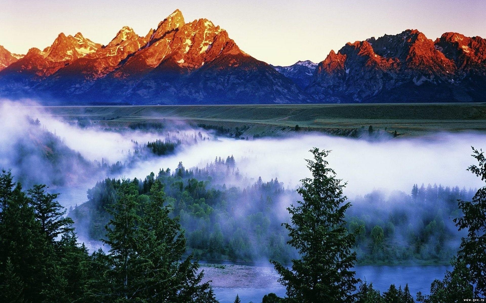 Misty Valley and Mountains at Sunrise HD Wallpaper