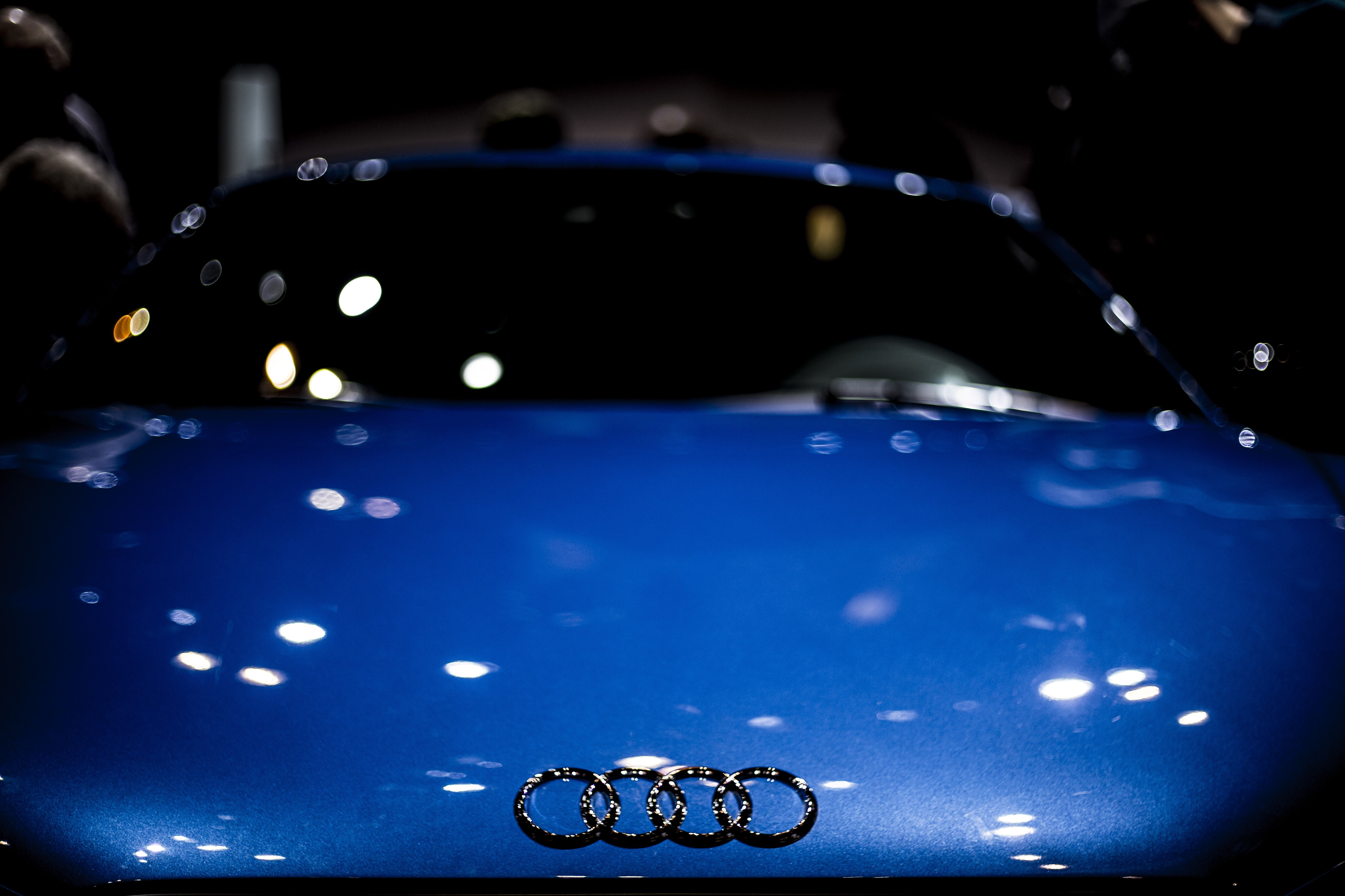 Blue Audi R8 with reflections HD Wallpaper