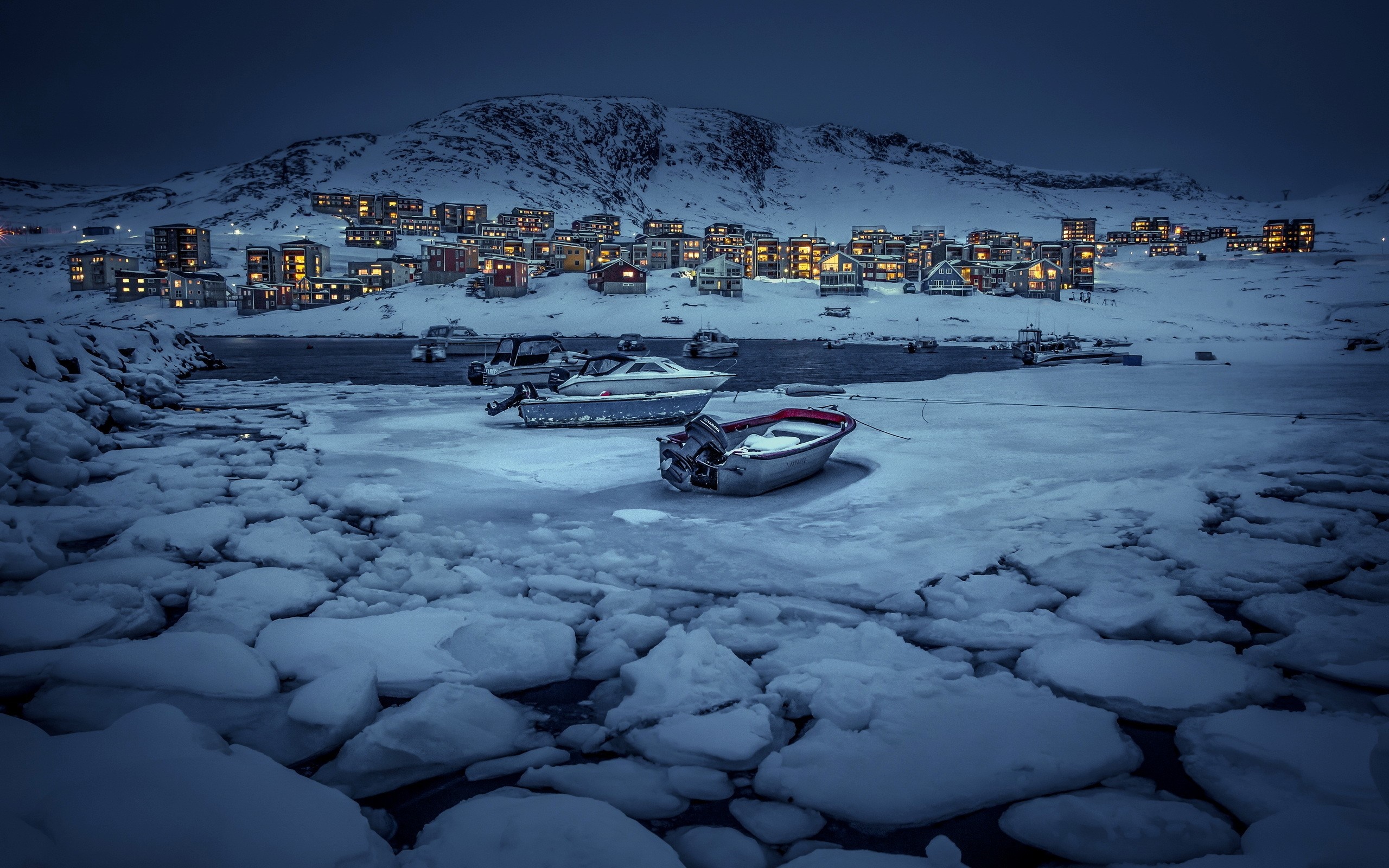 Snowy Evening in a Greenland Arctic Village HD Wallpaper