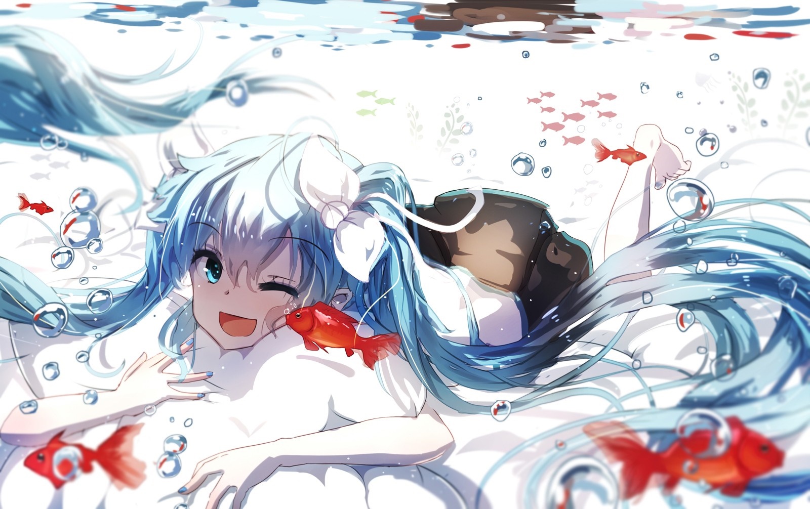 Hatsune Miku underwater with goldfish HD Wallpaper