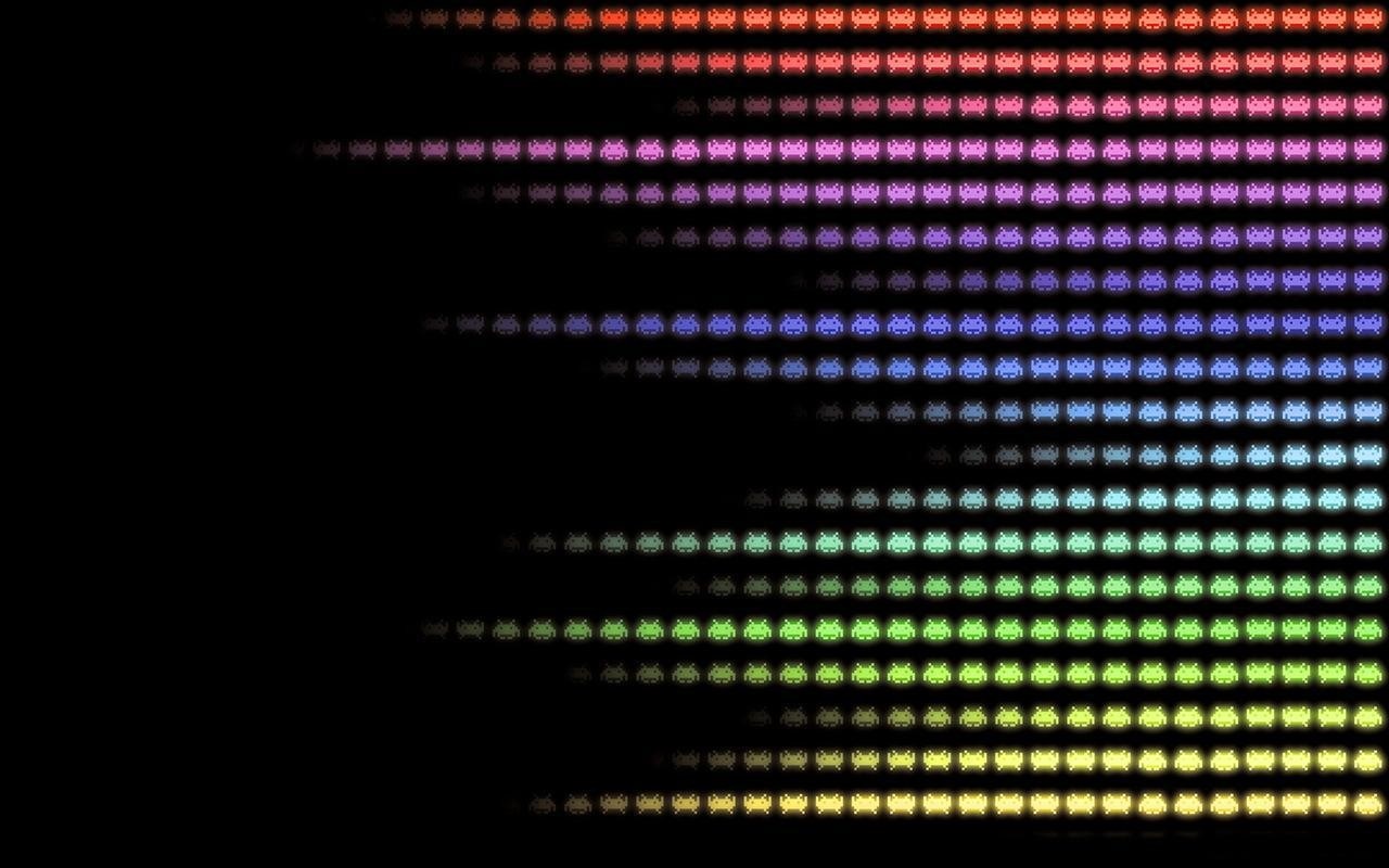 Space Invaders aliens in rainbow gradient HD Wallpaper