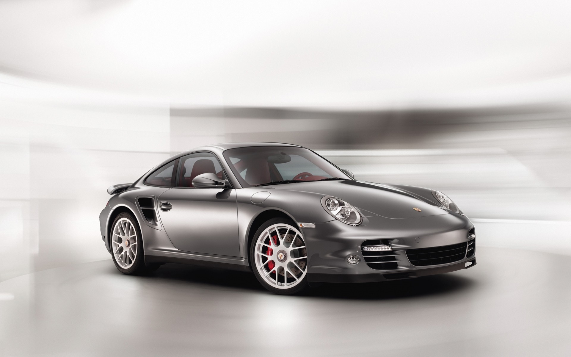 Silver Porsche 911 GT2 Sports Car HD Wallpaper