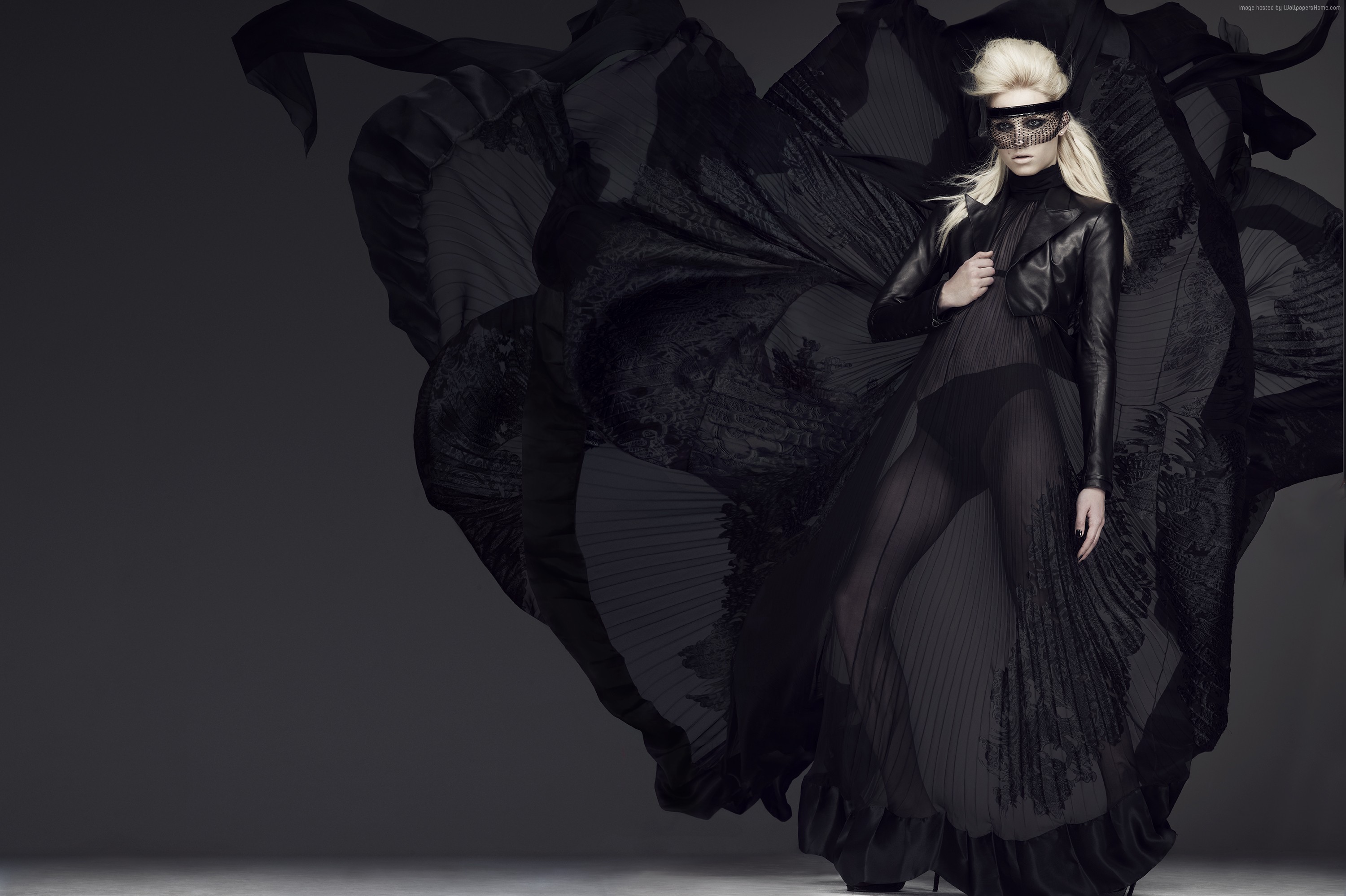 Andreja Pejic in avant-garde black fashion HD Wallpaper