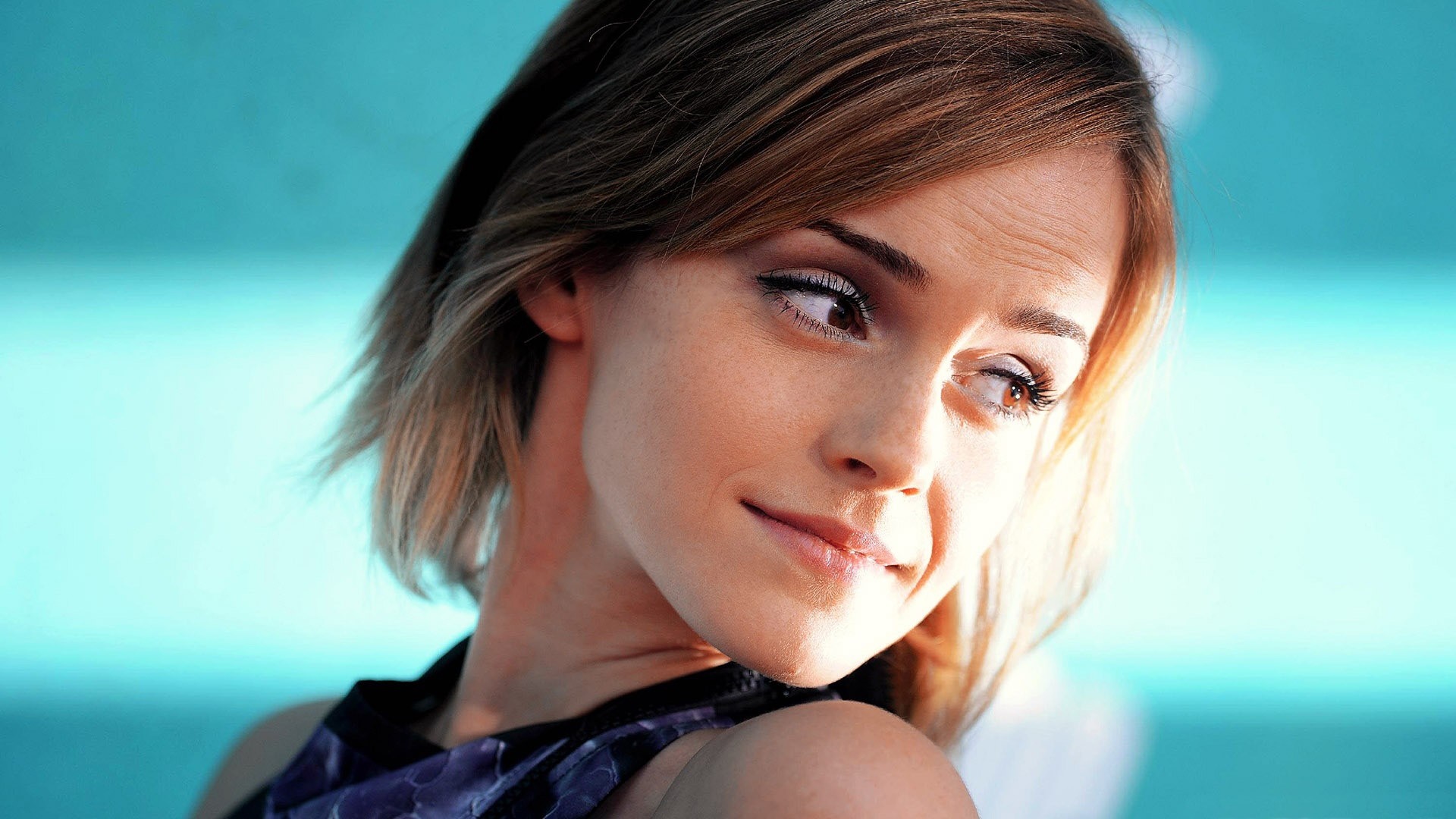 Emma Watson close up portrait photography HD Wallpaper
