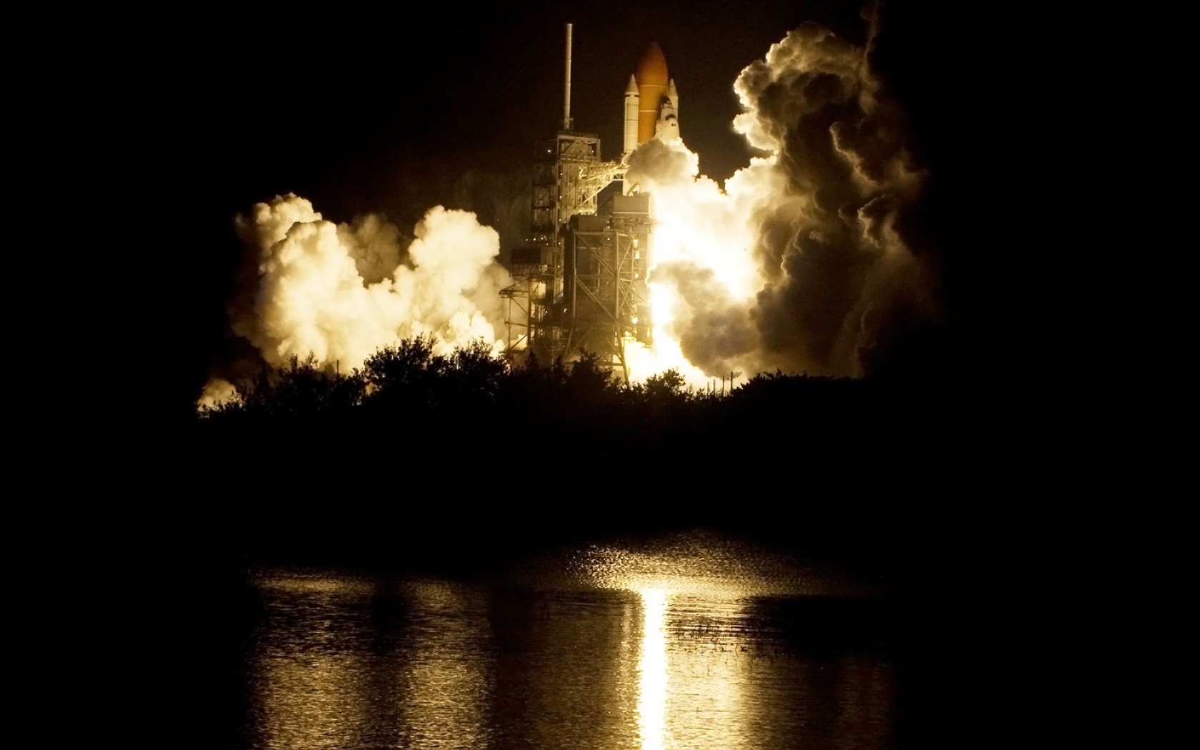 Space Shuttle Launch at Night with Water Reflection HD Wallpaper