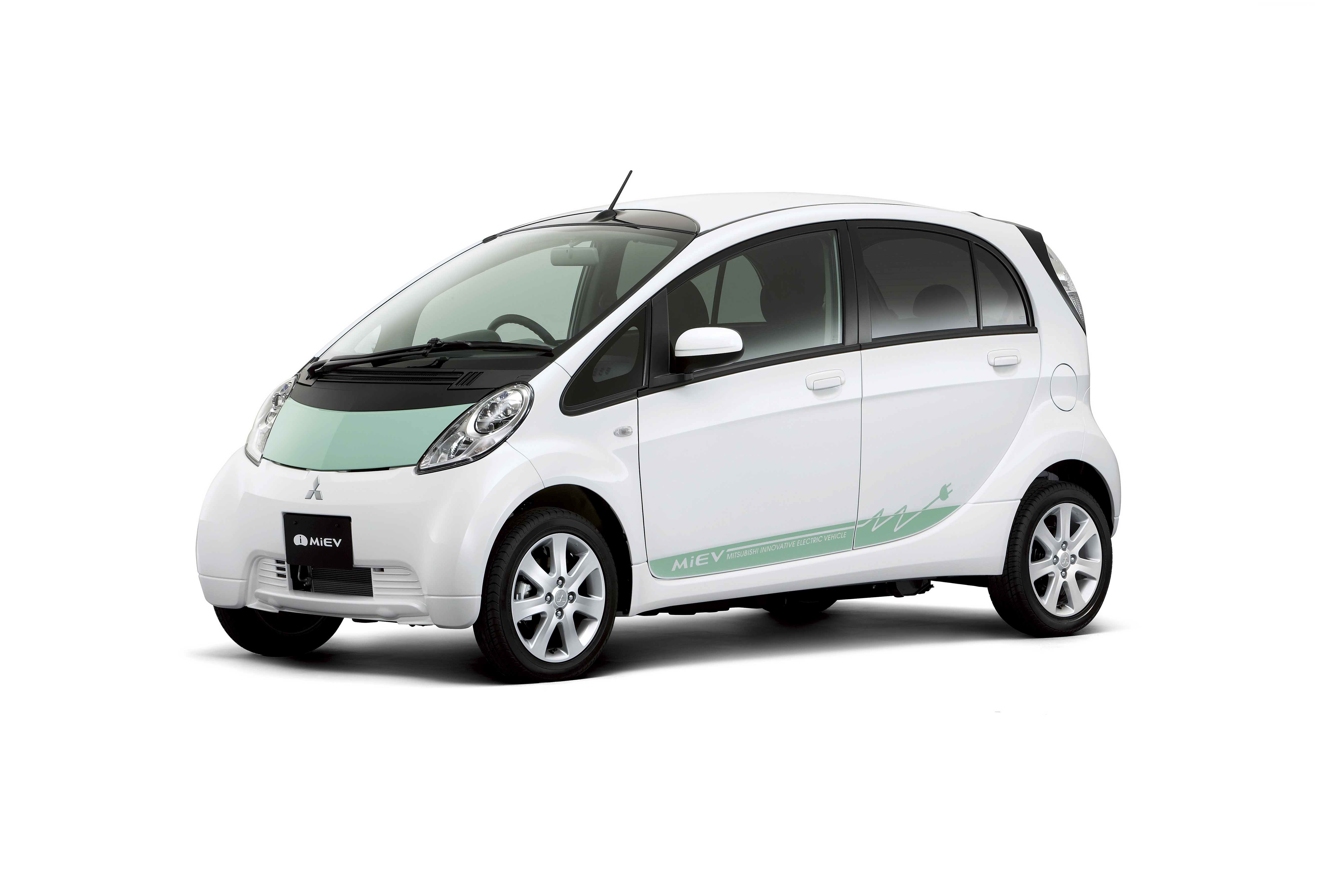 White Mitsubishi CA-MiEV electric car HD Wallpaper