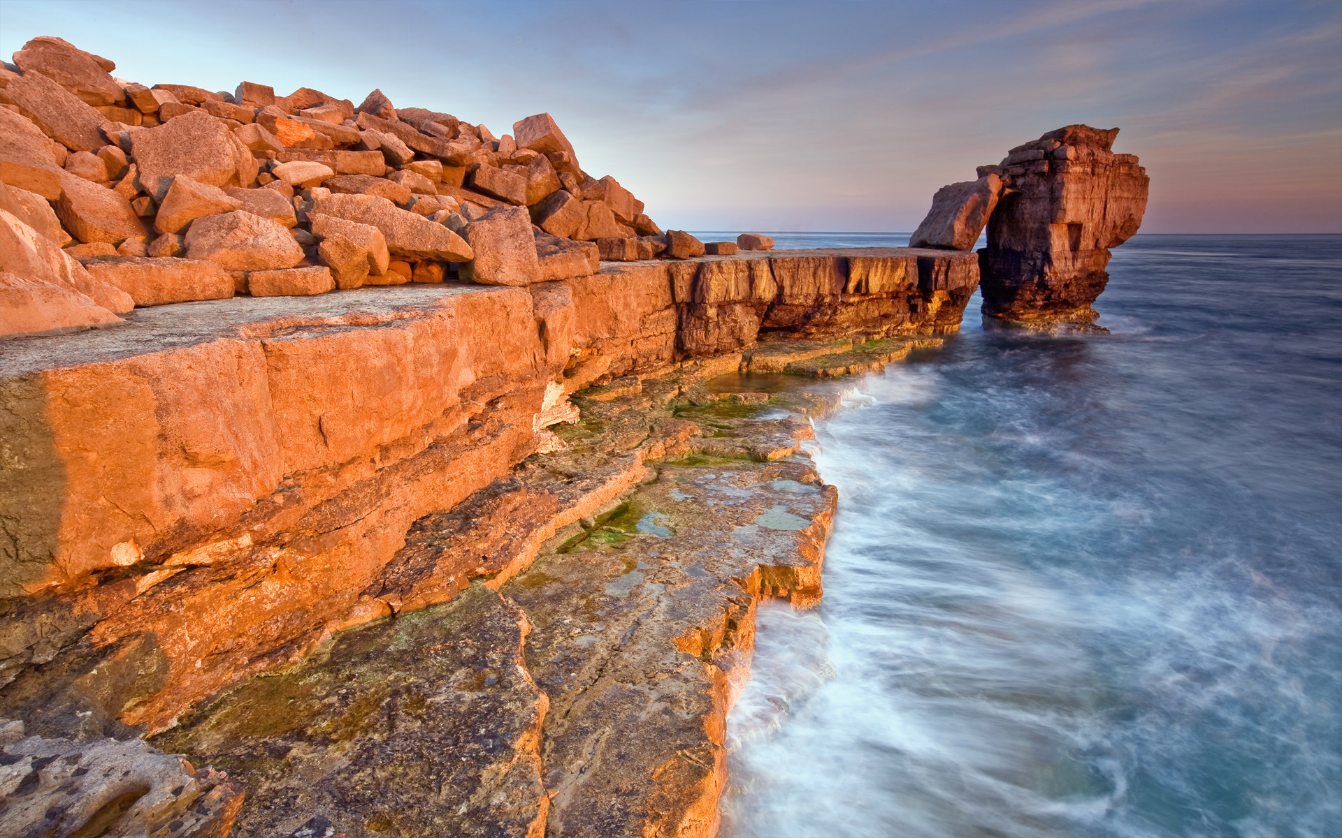 Portland Bill Lighthouse, Dorset, England HD Wallpaper