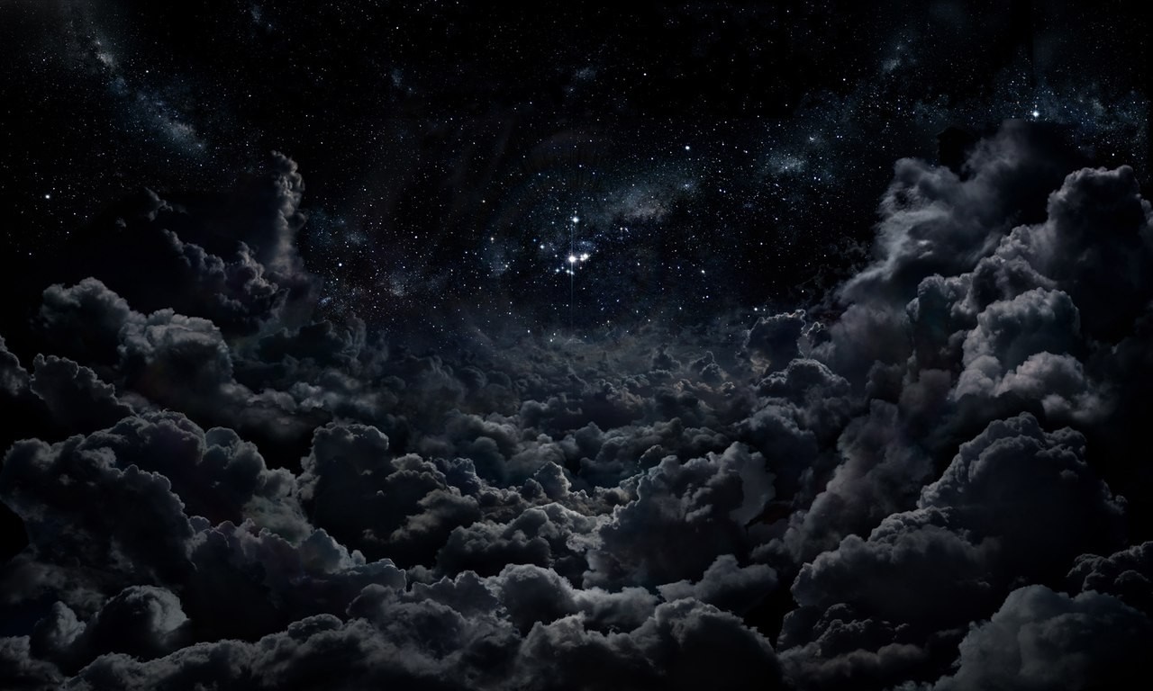 Dark clouds and stars in the night sky HD Wallpaper