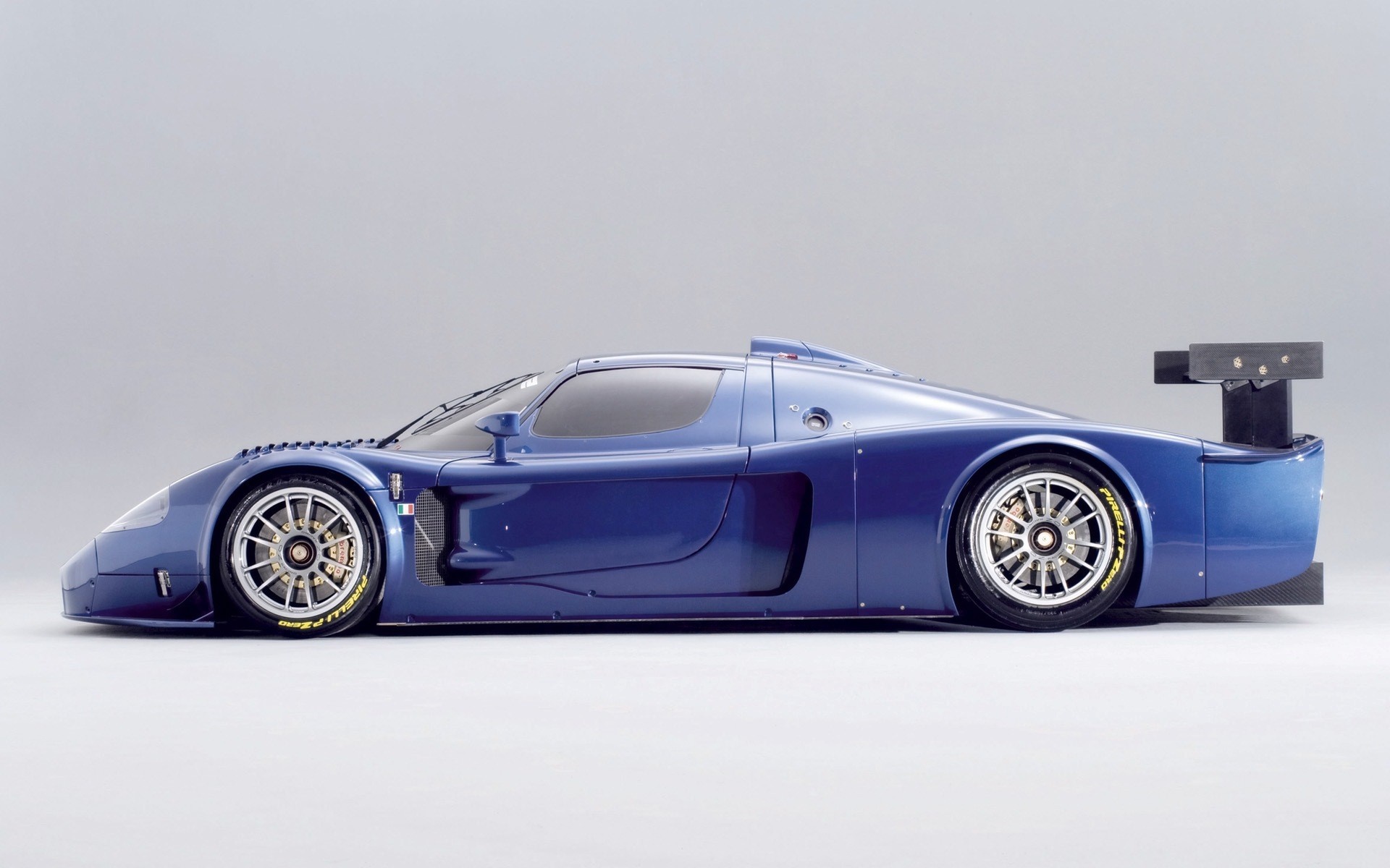 Maserati MC12 Corsa race car HD Wallpaper