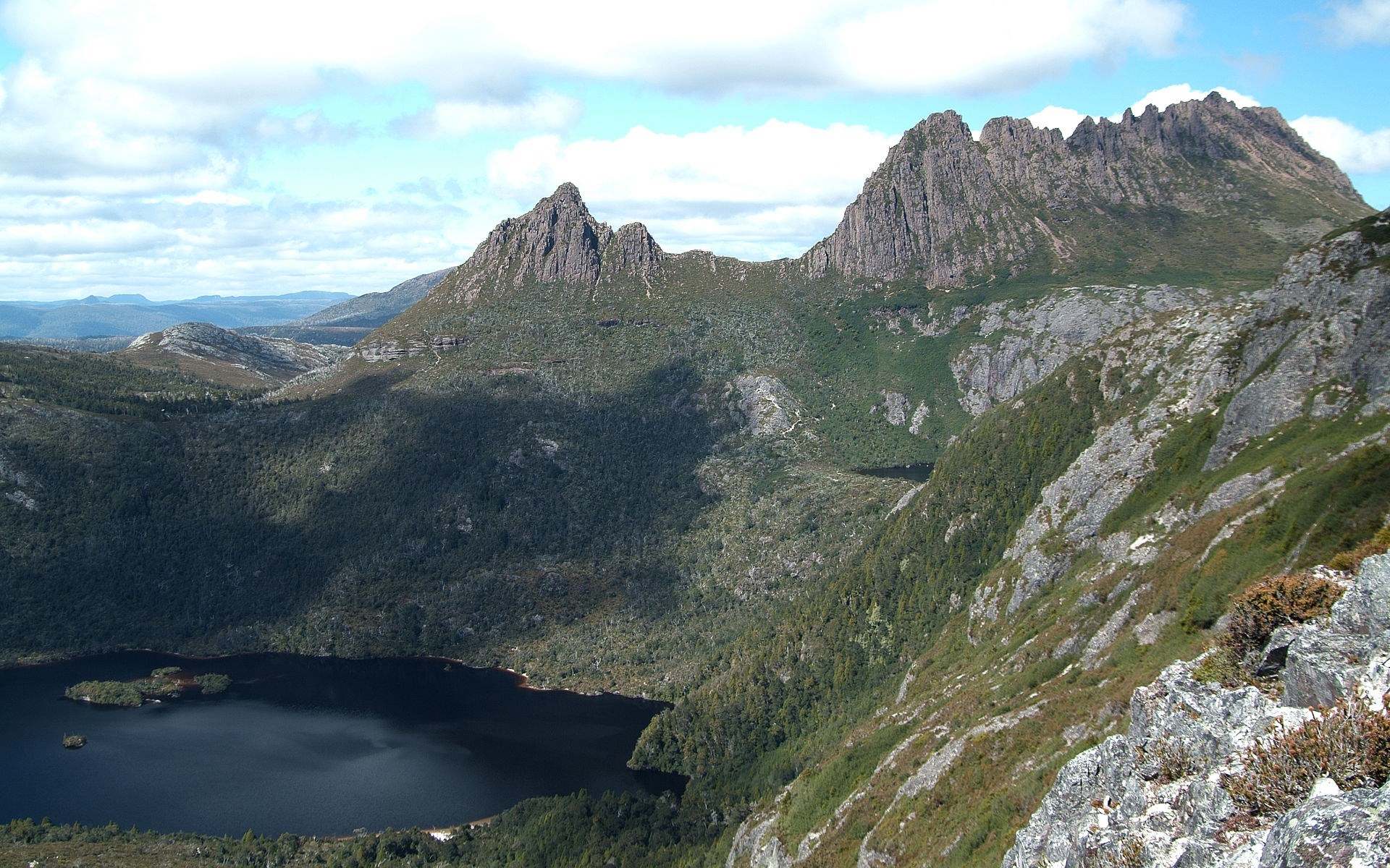 Cradle Mountain and Dove Lake, Tasmania HD Wallpaper