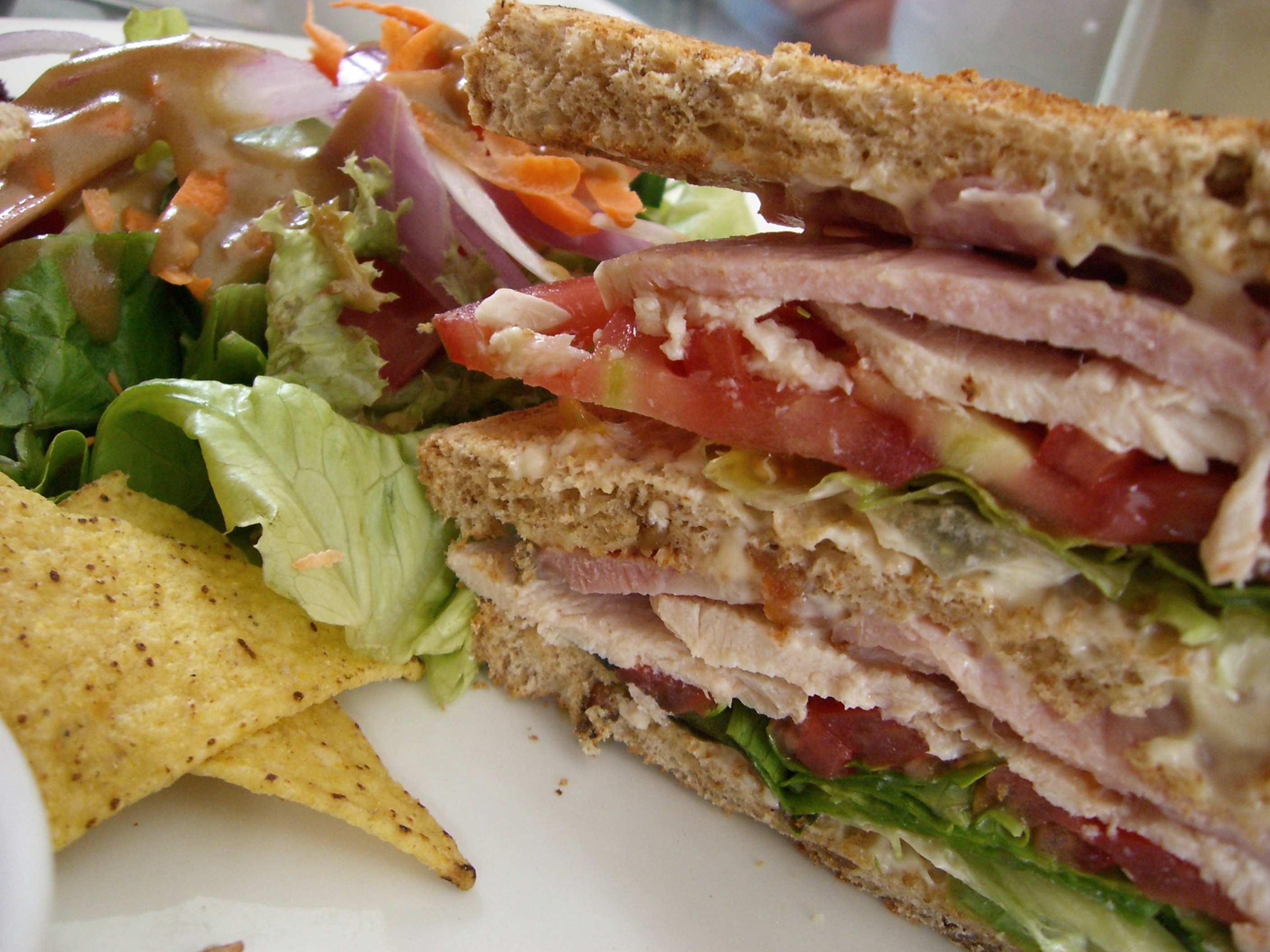 Club sandwich with salad and chips HD Wallpaper