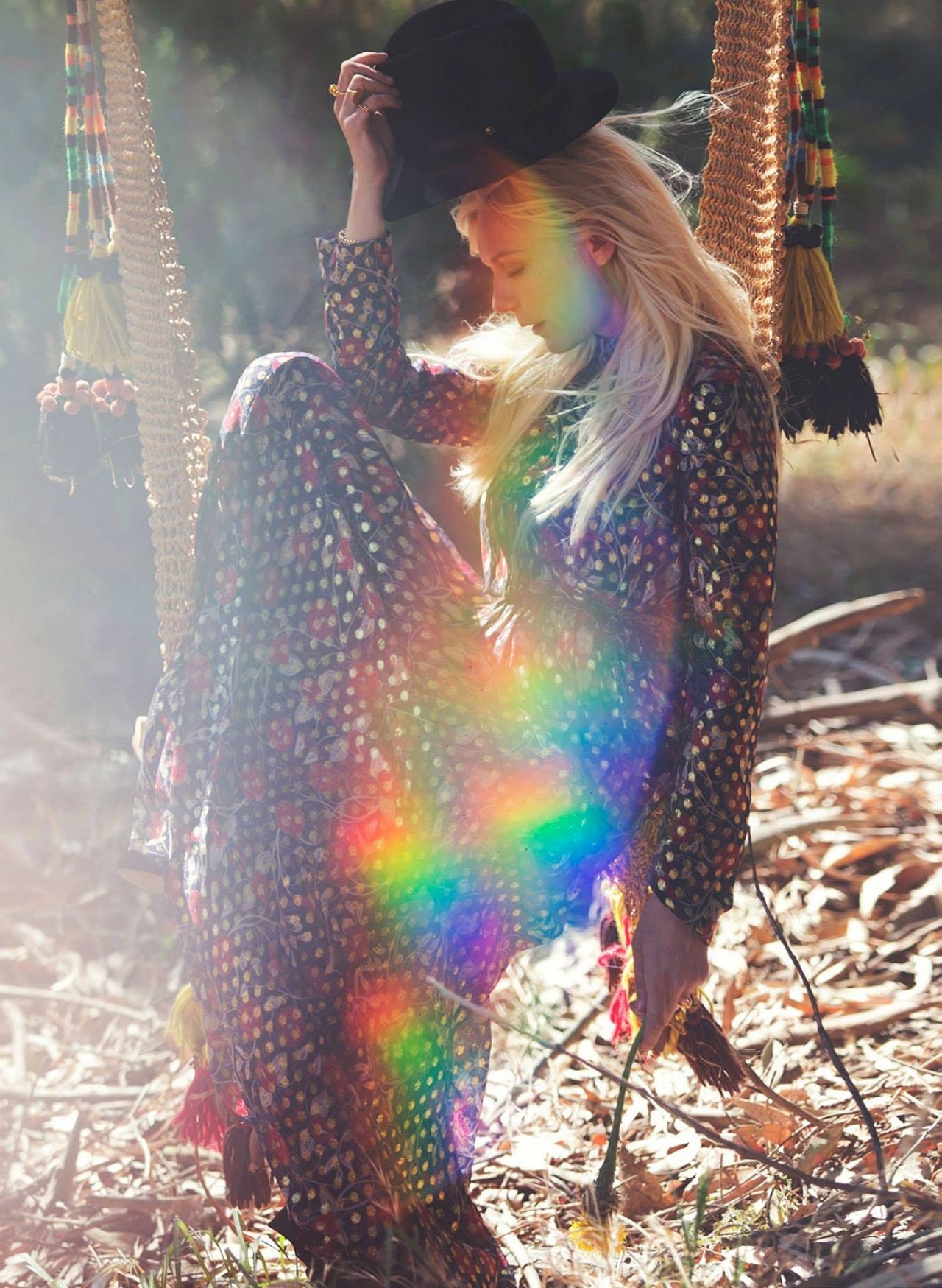 Kirsten Dunst in a boho-style photoshoot HD Wallpaper