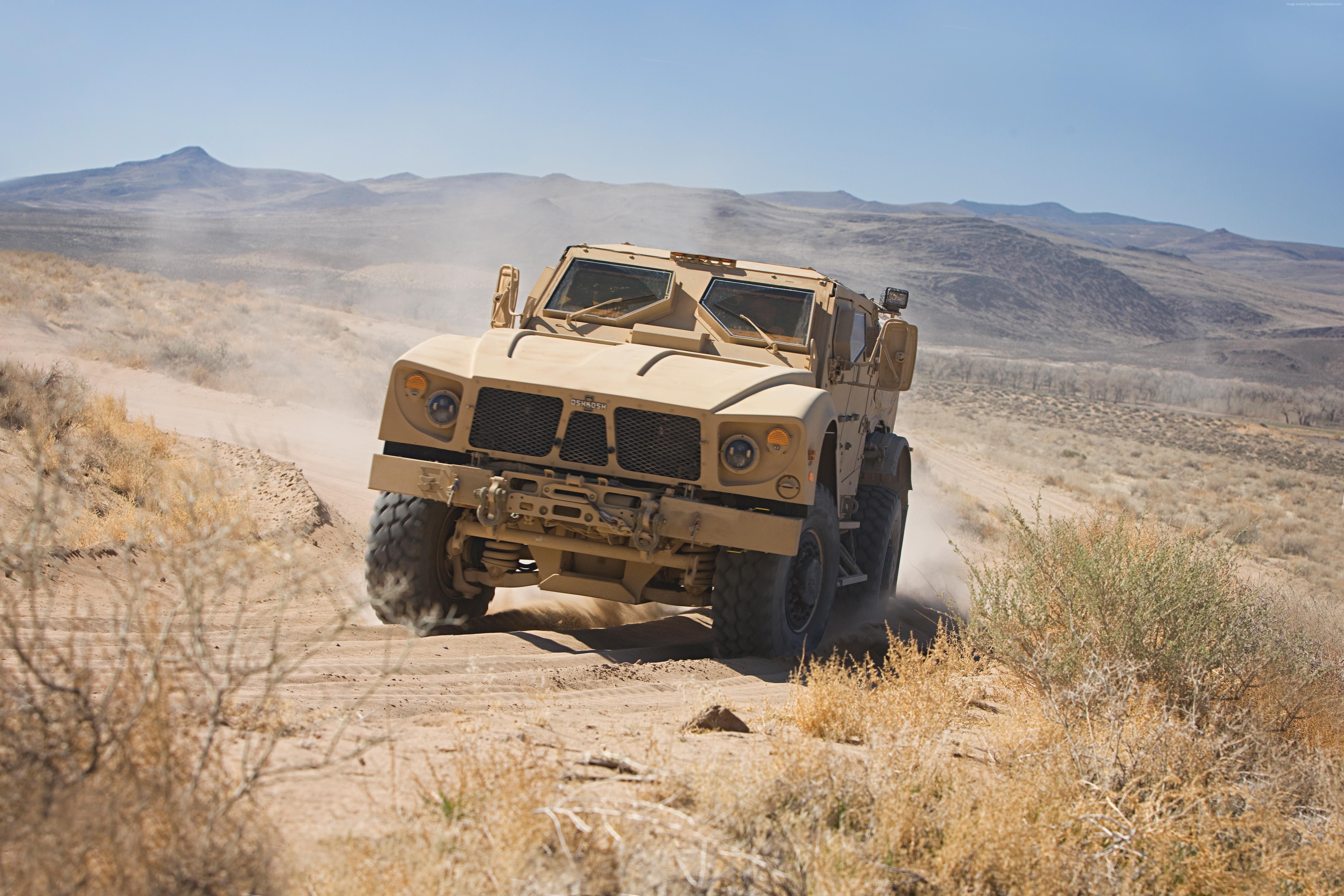 Oshkosh M-ATV MRAP driving in desert HD Wallpaper
