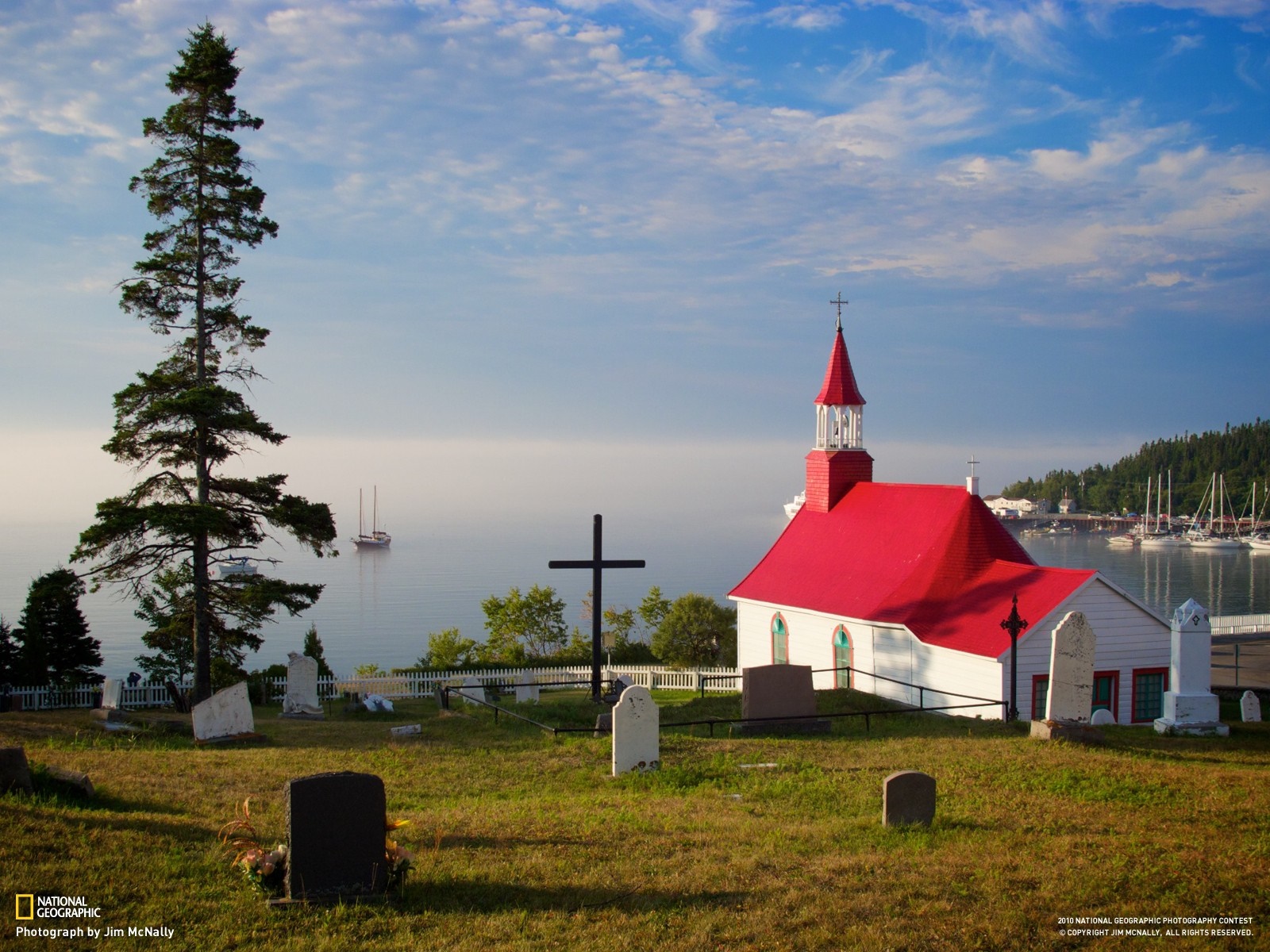 Church and graveyard by the sea HD Wallpaper