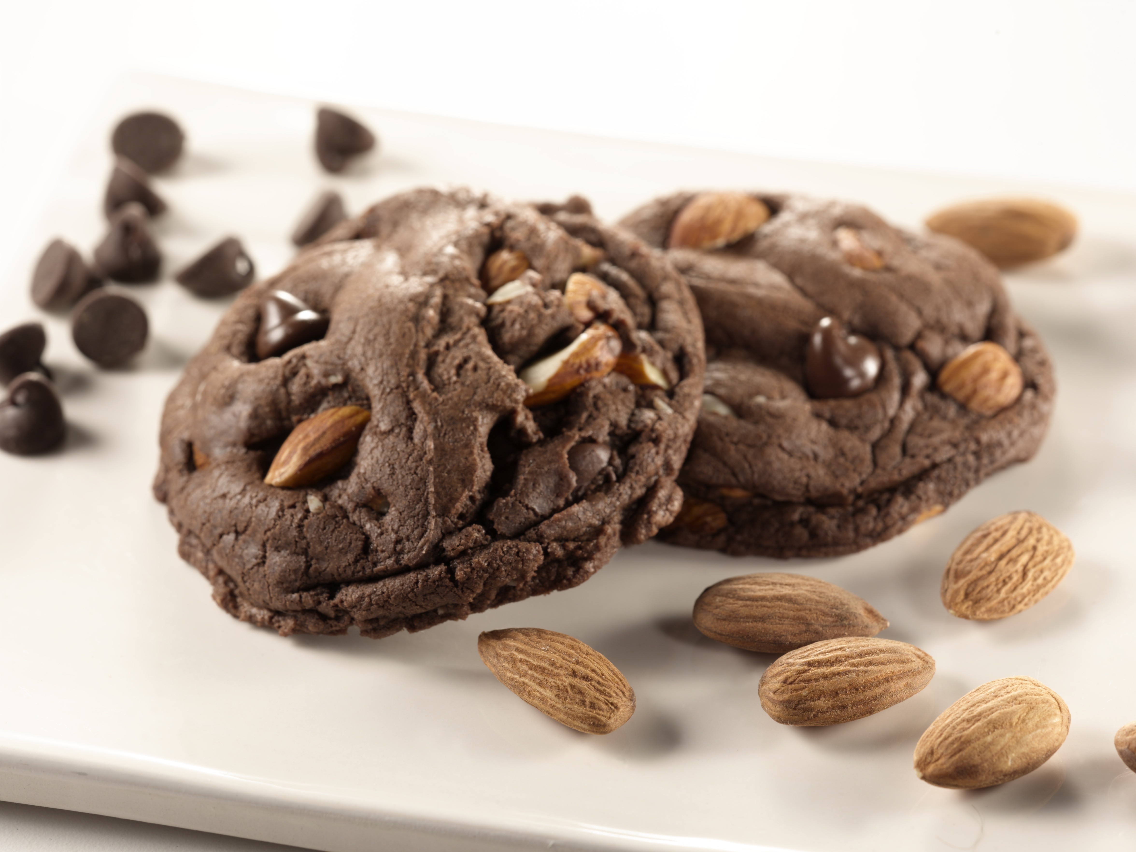 Chocolate almond cookies with chocolate chips HD Wallpaper