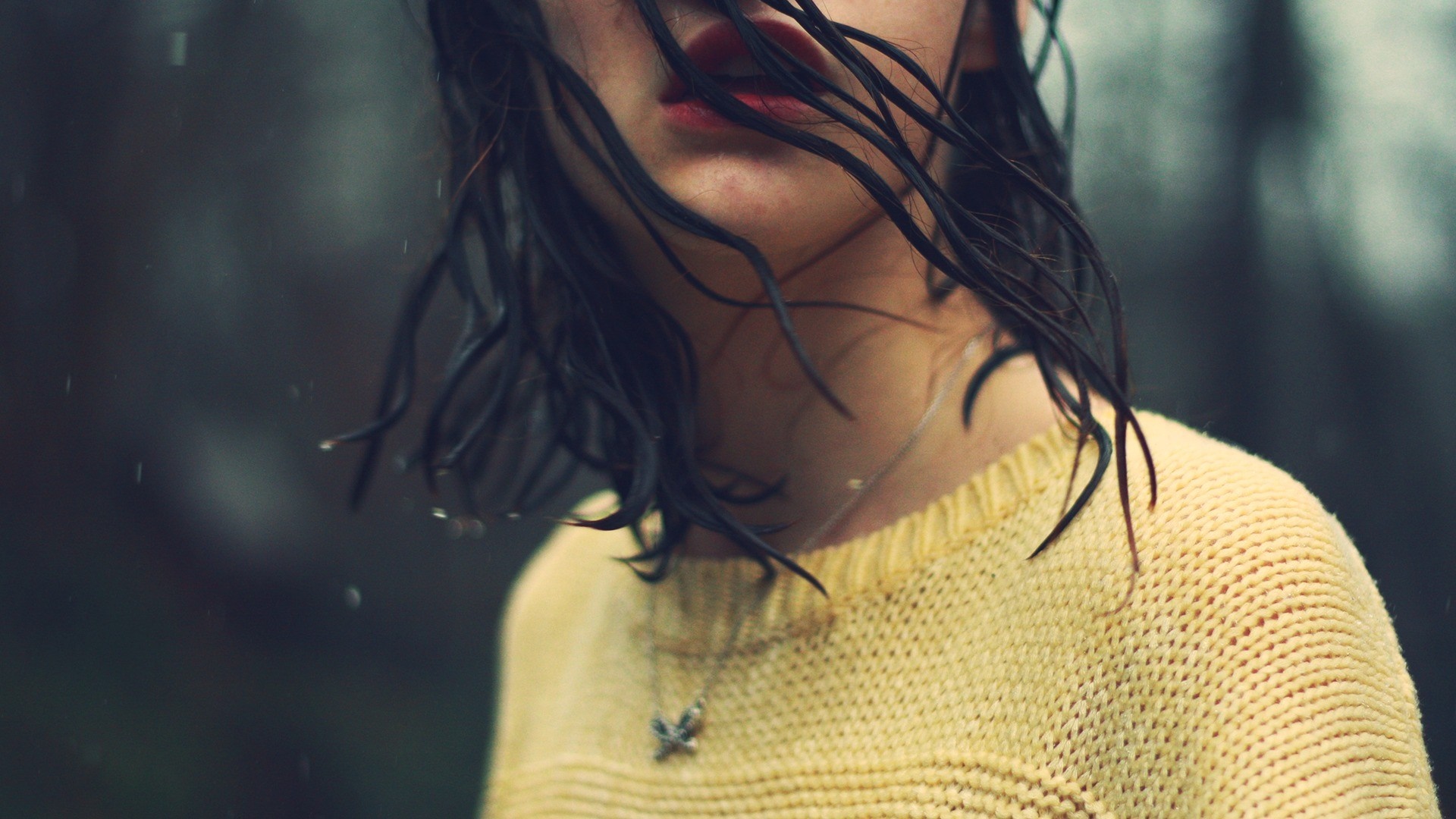 Woman in yellow sweater in the rain HD Wallpaper