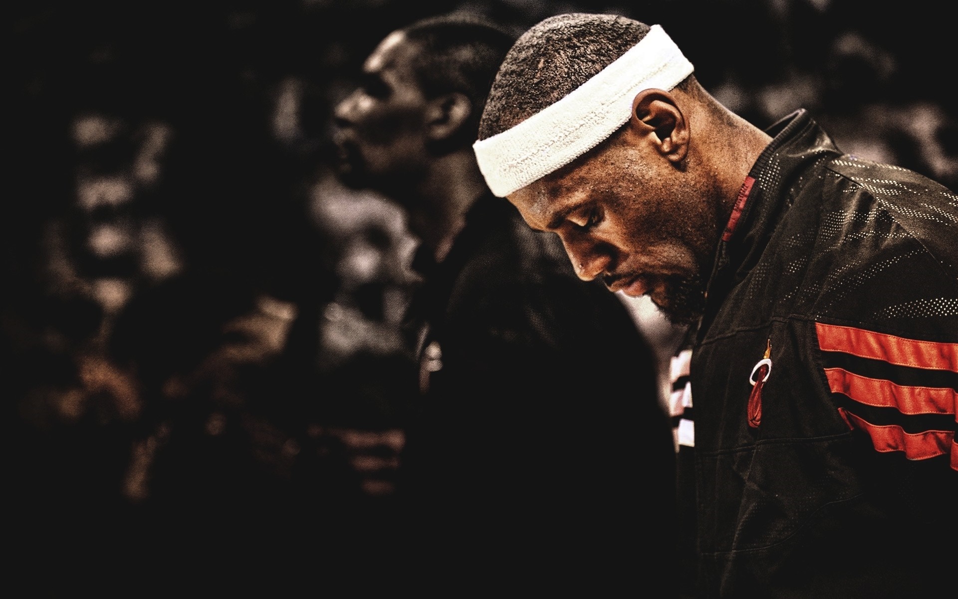 LeBron James wearing a headband and jacket HD Wallpaper