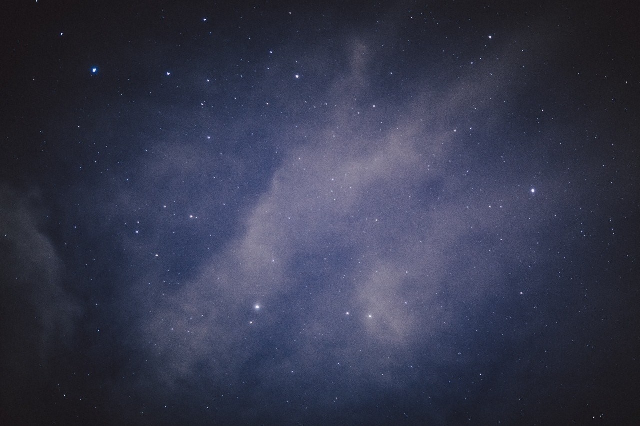 Night sky with stars and clouds HD Wallpaper