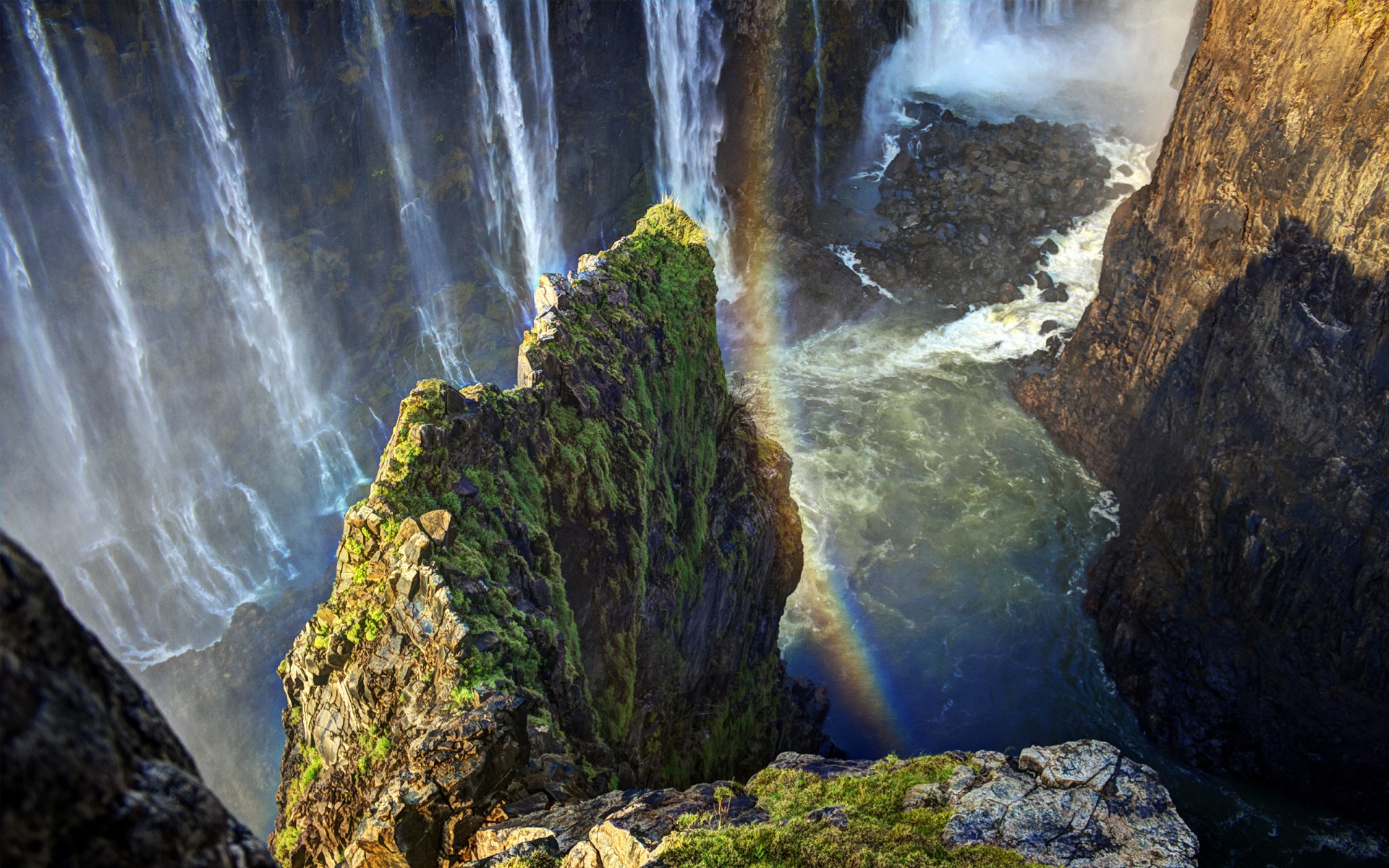 Victoria Falls with Rainbow HD Wallpaper