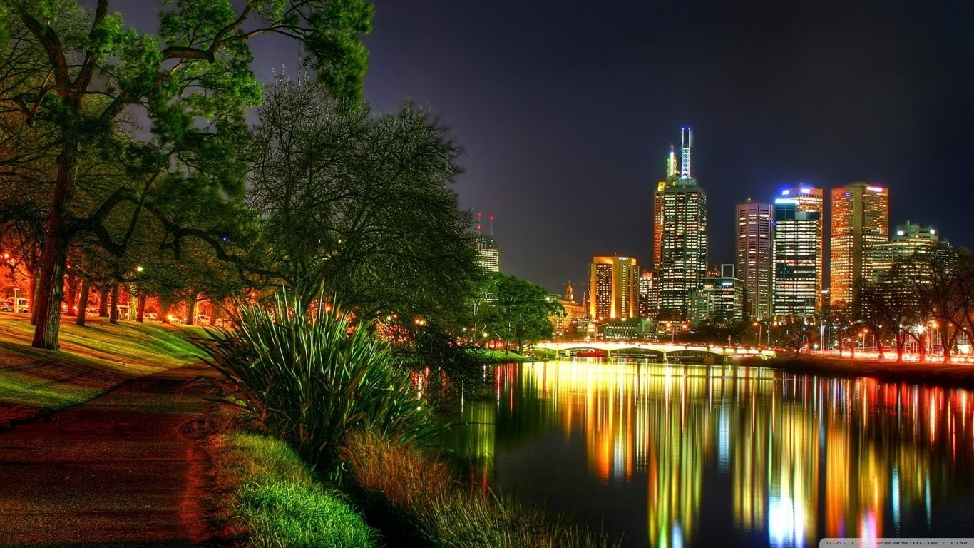 Melbourne skyline at night reflected in the Yarra River HD Wallpaper
