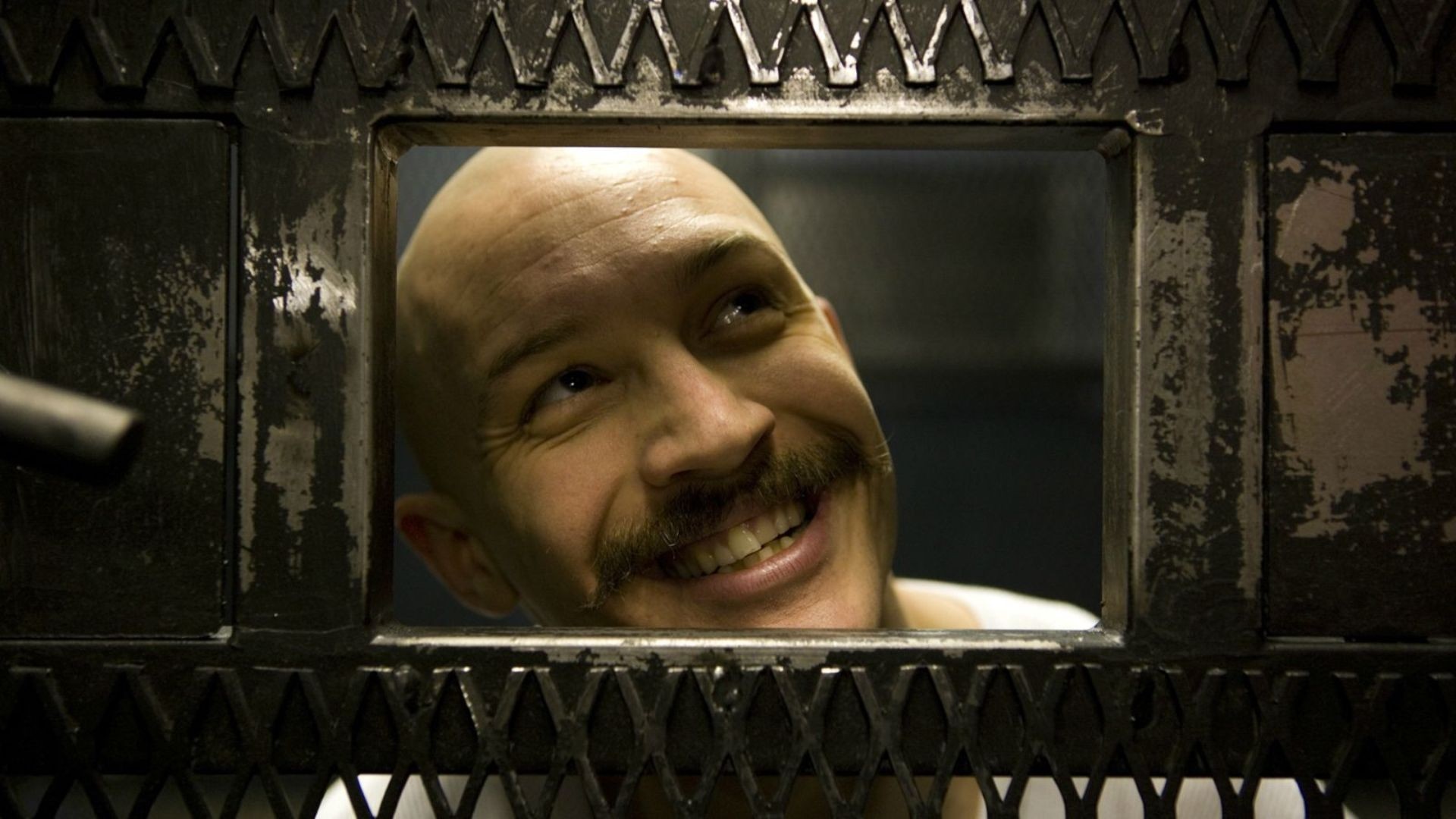 Tom Hardy as Bronson in a prison cell HD Wallpaper