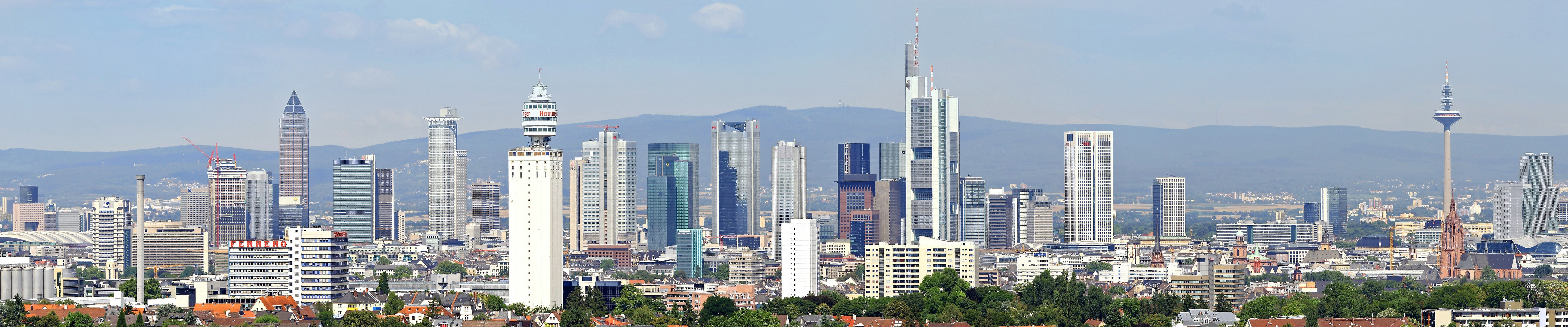 Frankfurt skyline with skyscrapers and a TV tower HD Wallpaper