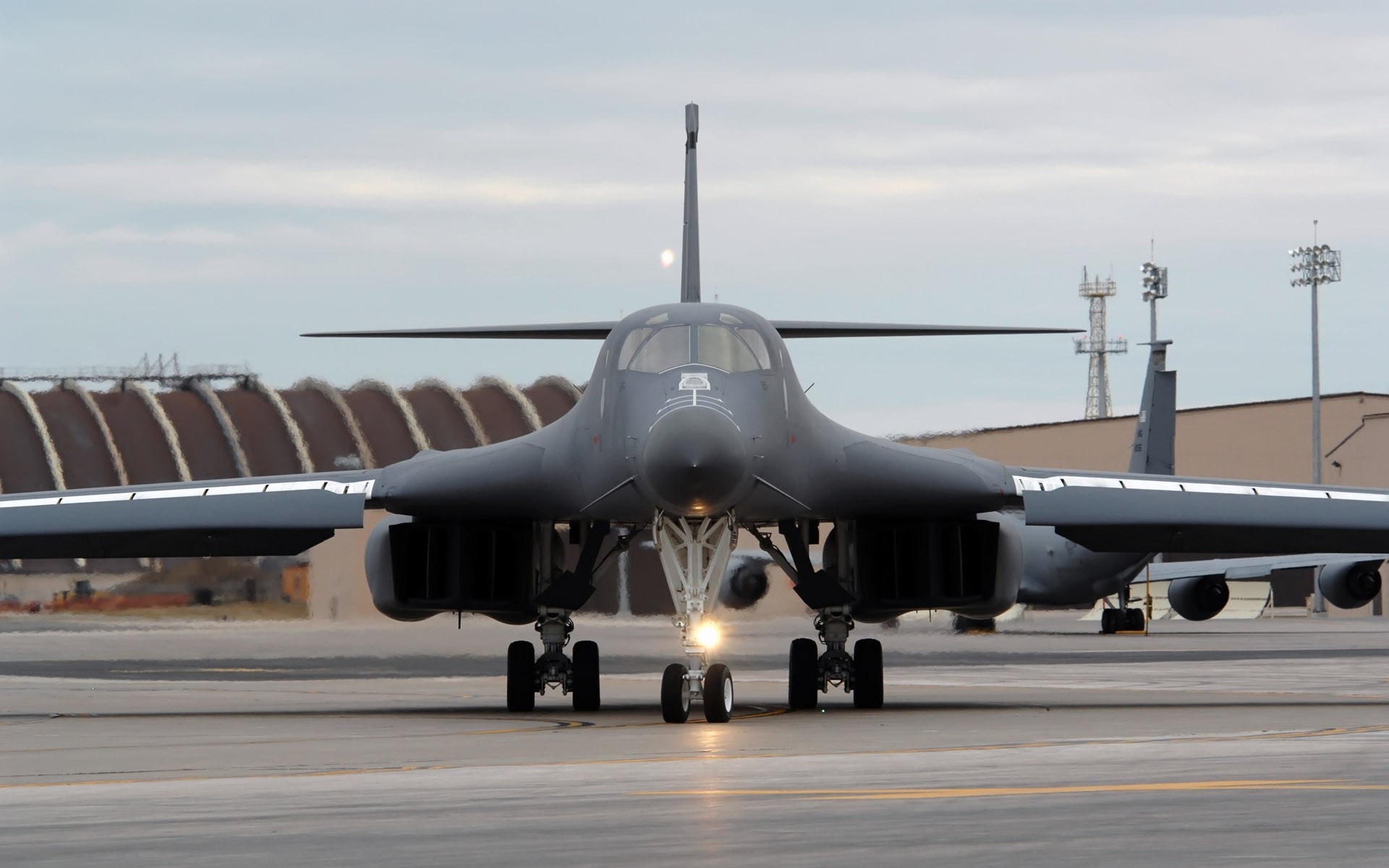 Rockwell B-1 Lancer bomber on tarmac HD Wallpaper
