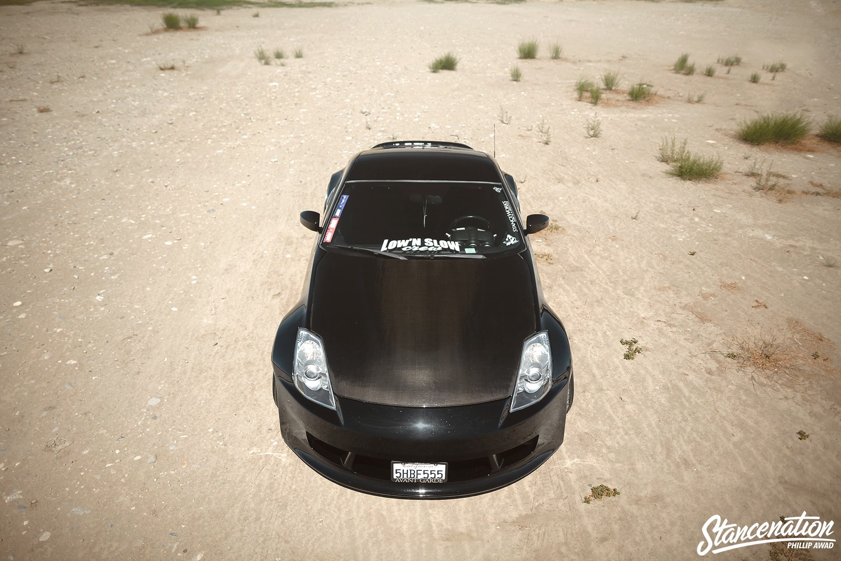 Black Nissan 350Z with StanceNation sticker HD Wallpaper