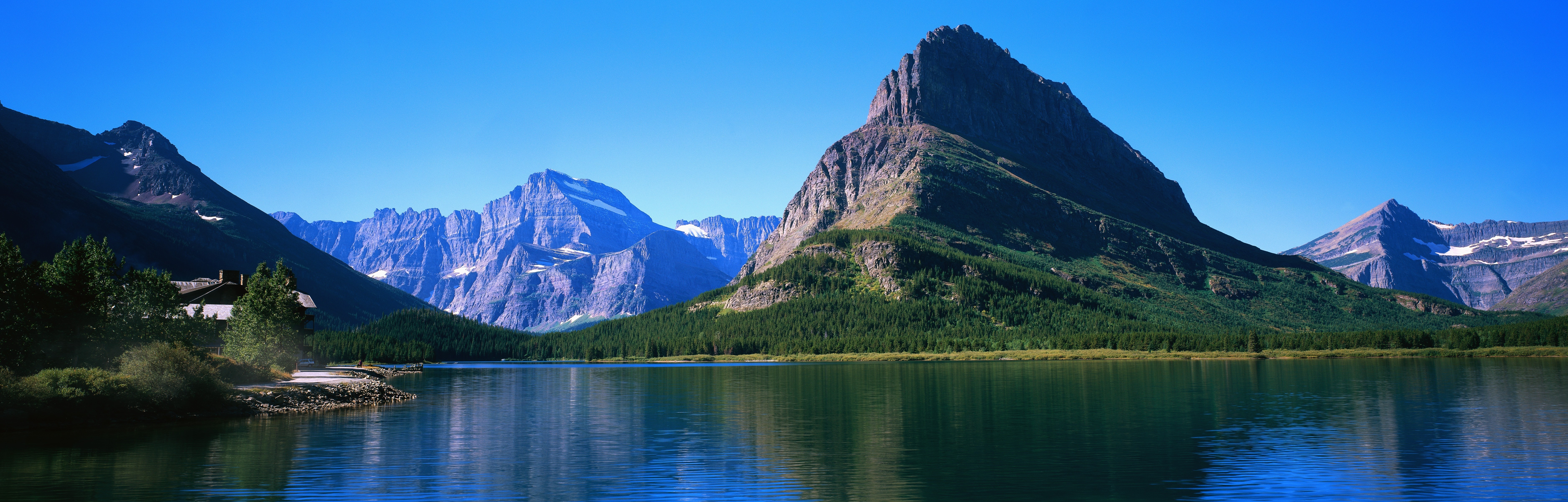 Mountain Range Reflected in a Lake HD Wallpaper