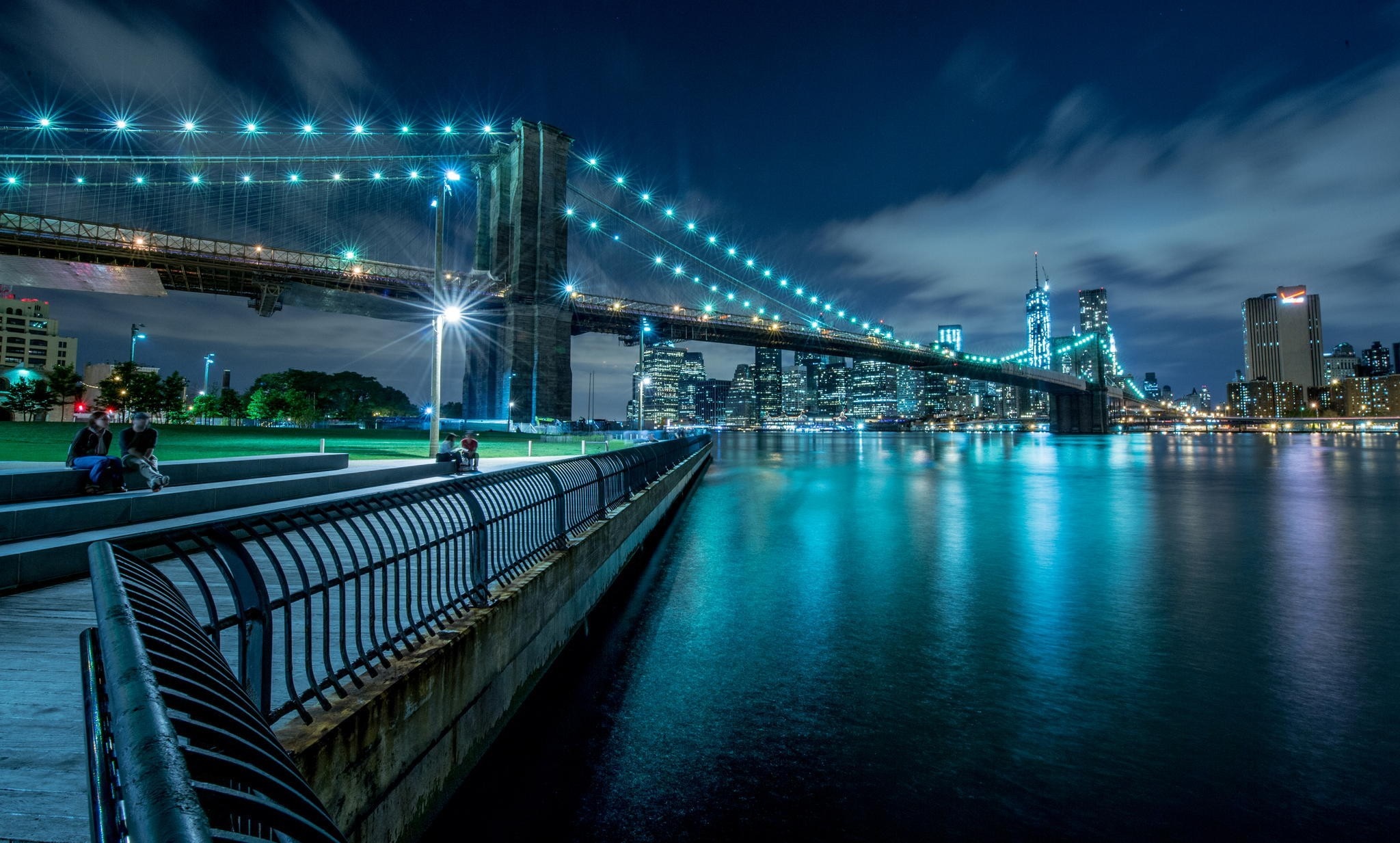 Brooklyn Bridge and New York City Skyline at Night HD Wallpaper