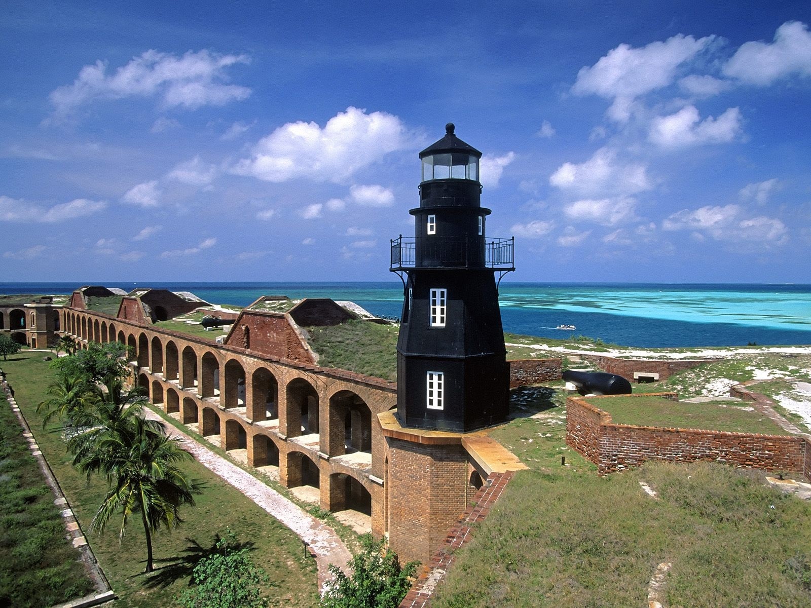 Fort Jefferson Lighthouse and coastal fort with cannons HD Wallpaper