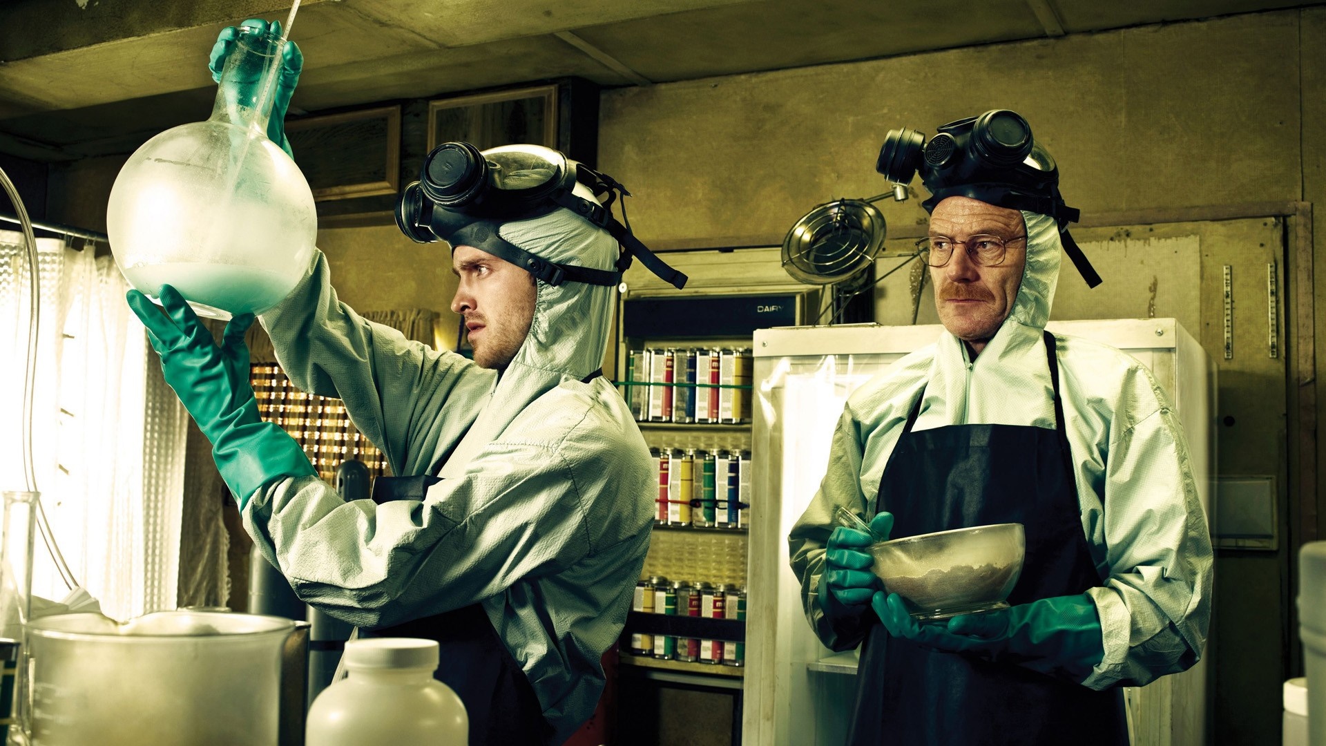 Jesse Pinkman and Walter White from Breaking Bad in lab HD Wallpaper