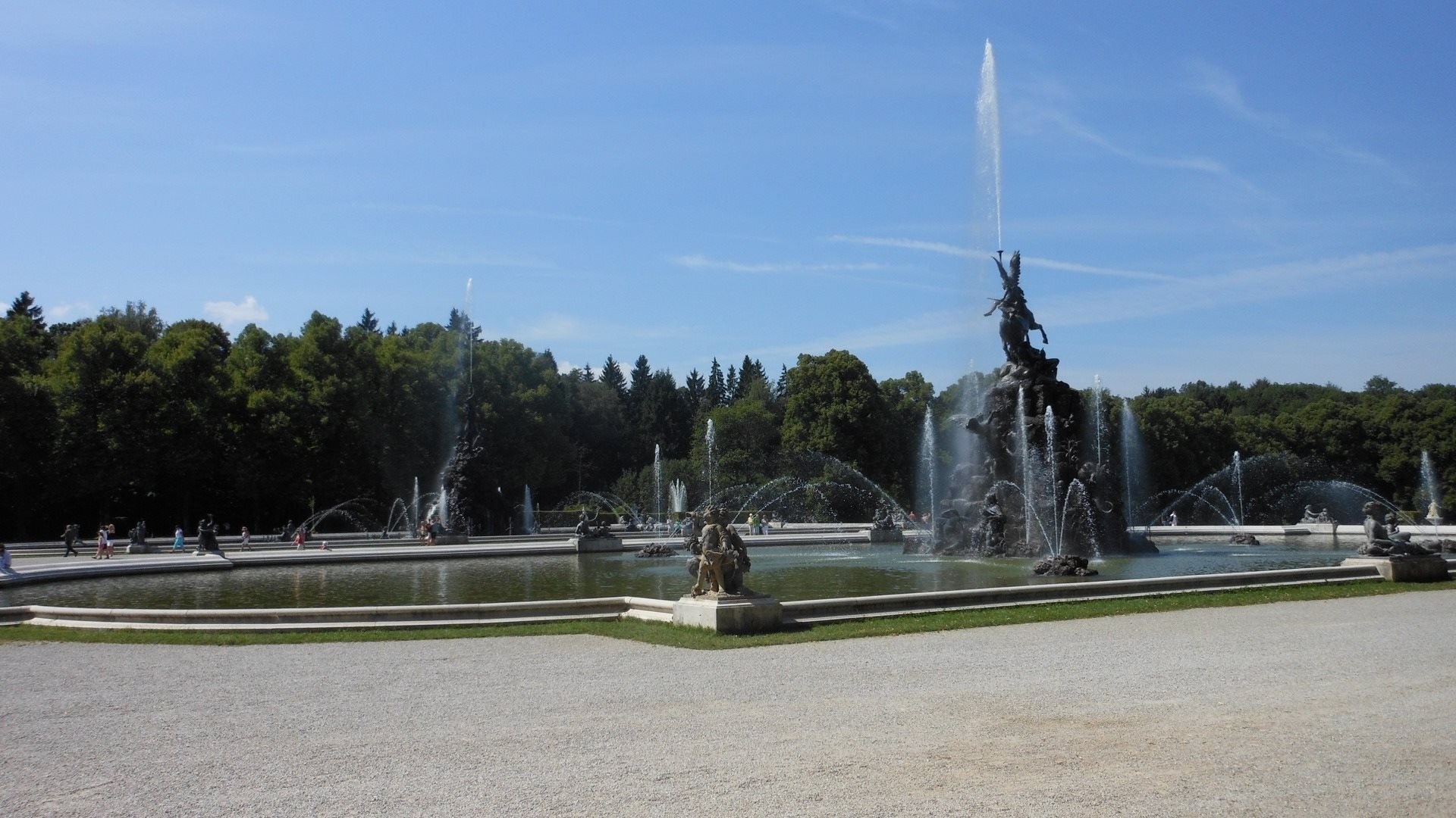Fountain monument in Nymphenburg Palace Park, Munich, Germany HD Wallpaper