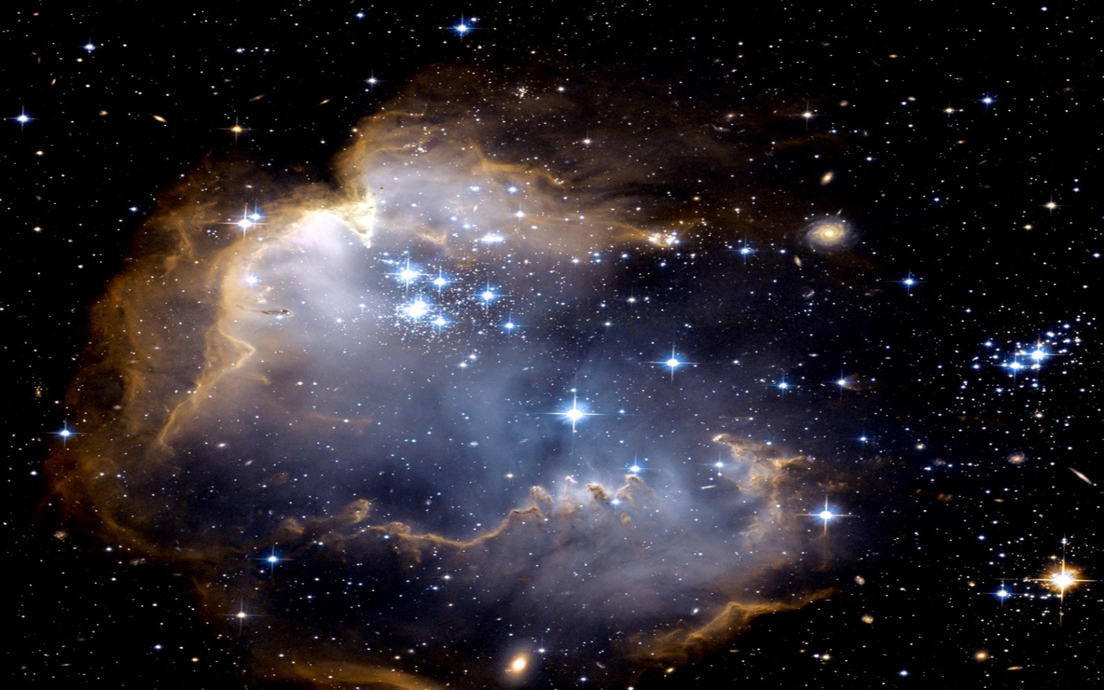 Star cluster and nebula in outer space HD Wallpaper