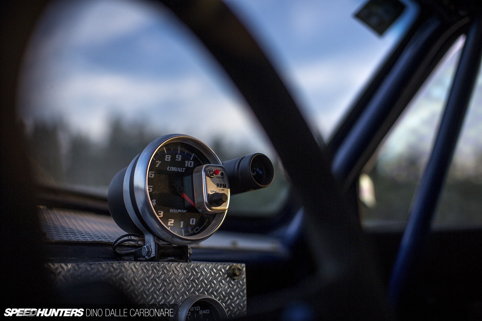 Cobalt RPM Gauge in a Car Interior HD Wallpaper