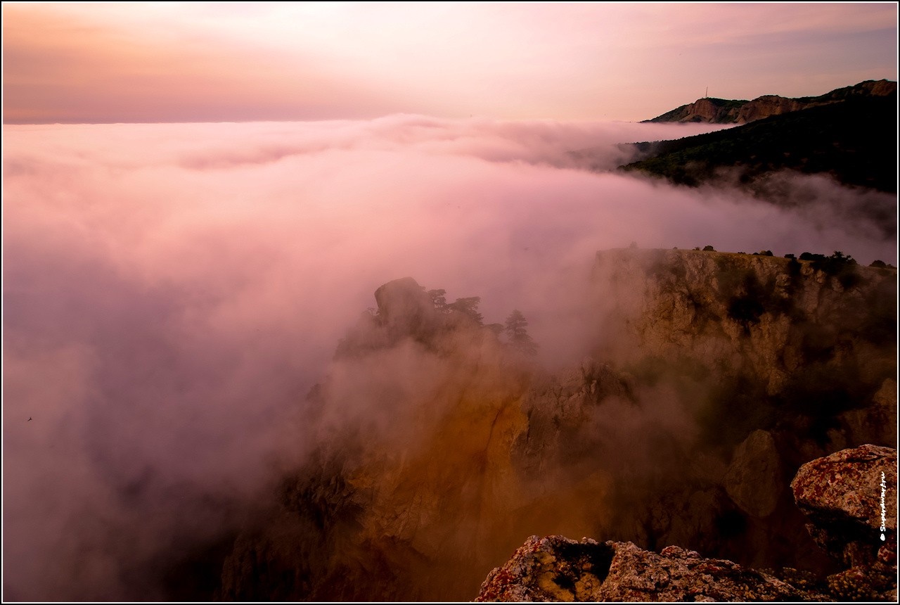 Mountain landscape with clouds at sunrise HD Wallpaper