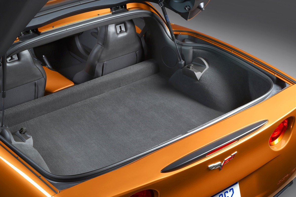 Orange Chevrolet Corvette C6 trunk interior HD Wallpaper