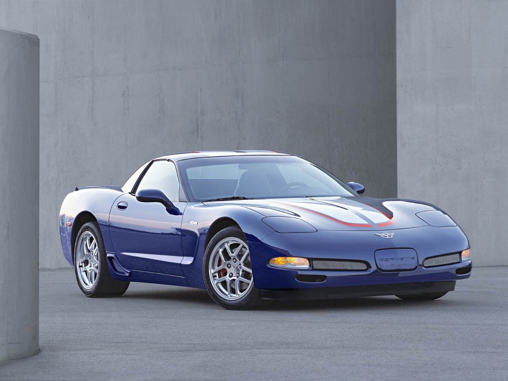 Blue Chevrolet Corvette C5 with racing stripes HD Wallpaper