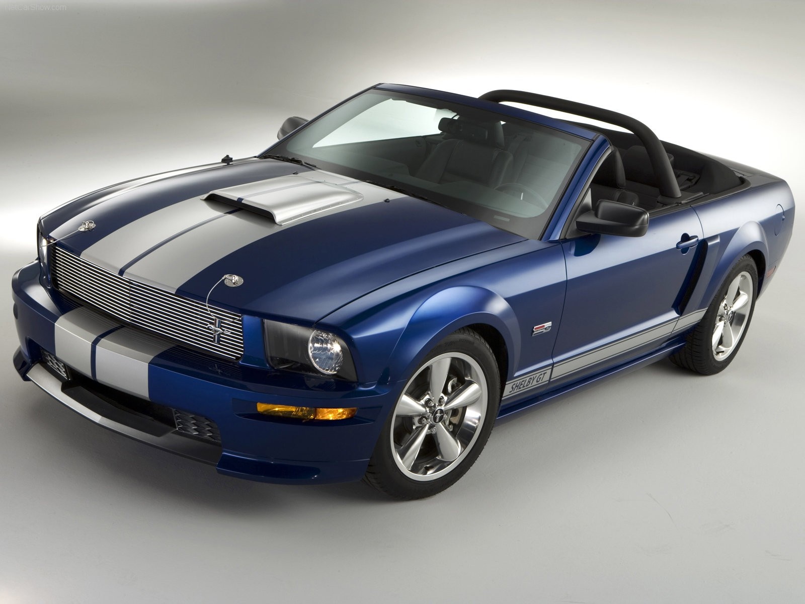 Blue Ford Shelby GT Convertible HD Wallpaper