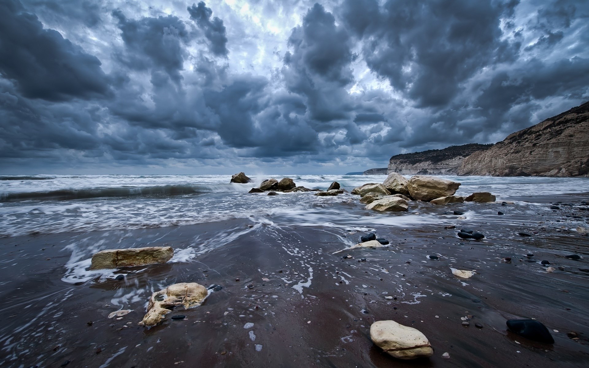 Stormy Beach with Waves and Rocks HD Wallpaper