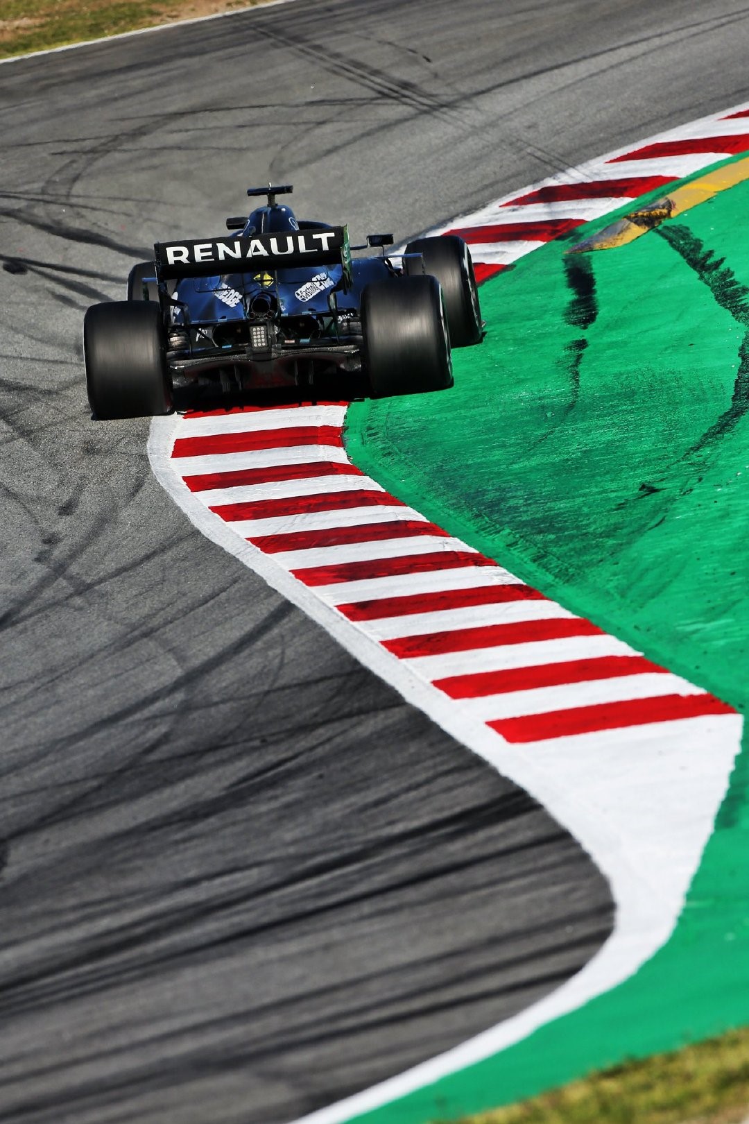 Renault Formula 1 Car on Track HD Phone Wallpaper
