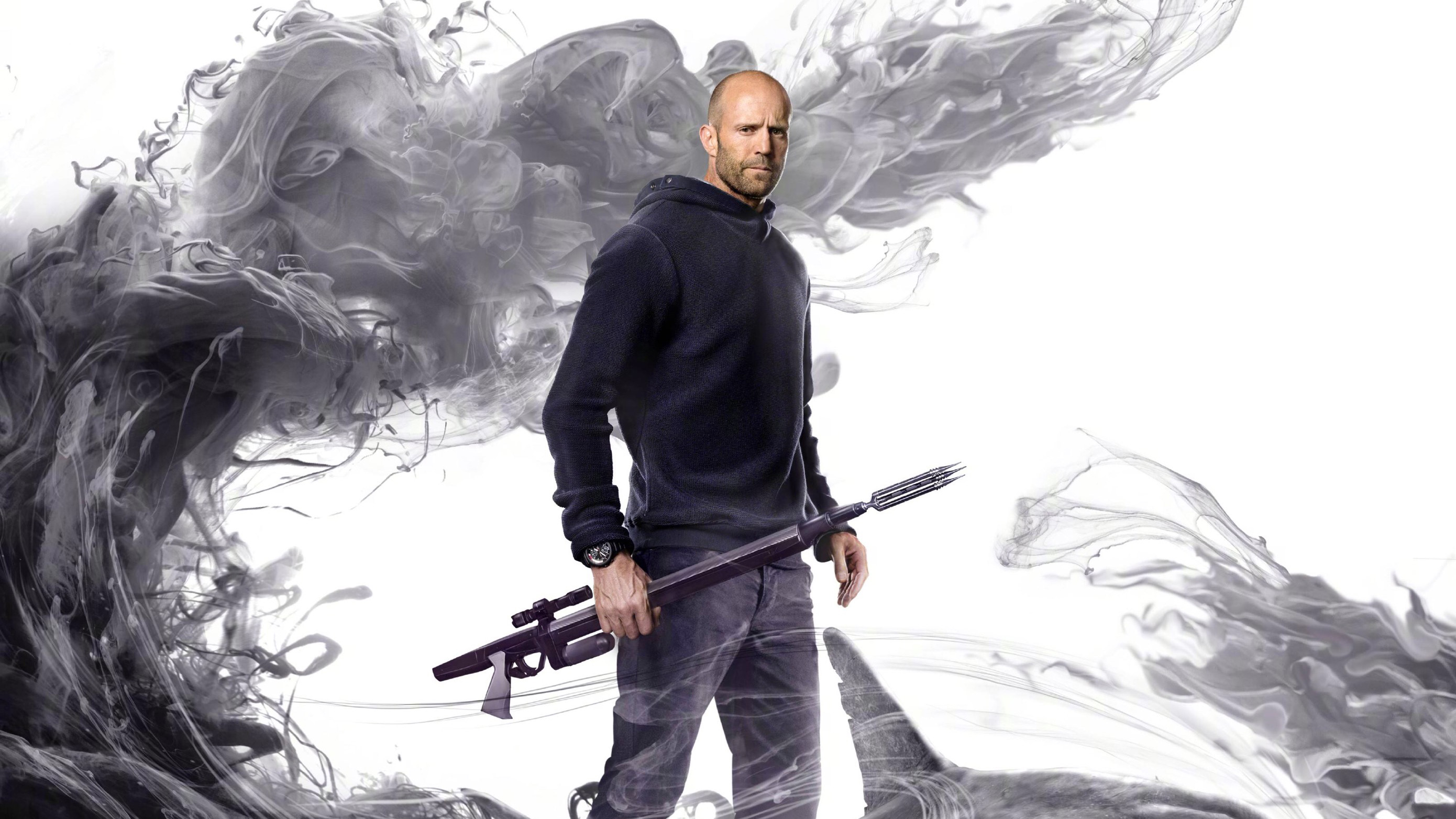 Jason Statham from The Meg holding a weapon HD Wallpaper
