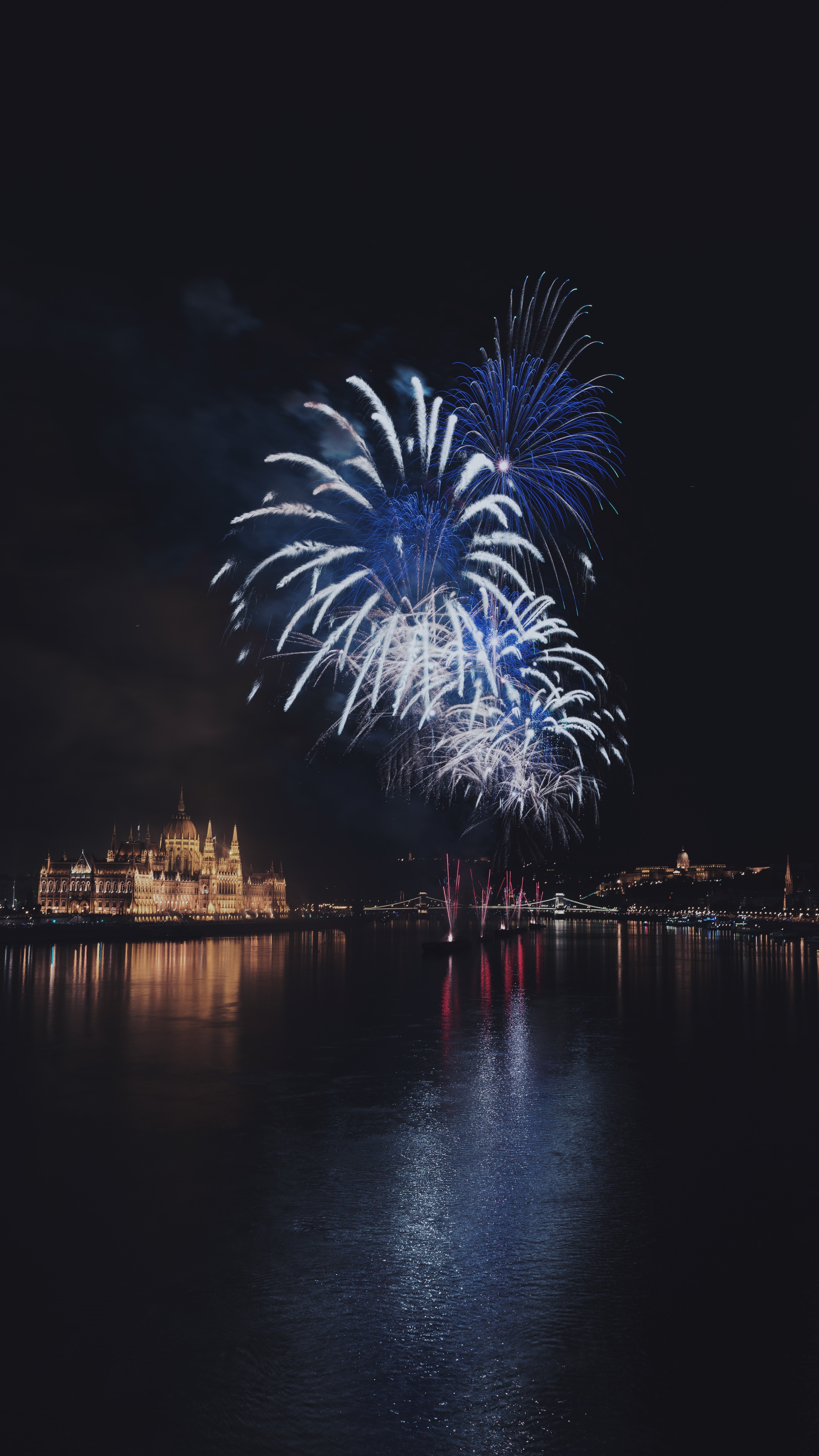 Fireworks over the Danube in Budapest, Hungary HD Phone Wallpaper