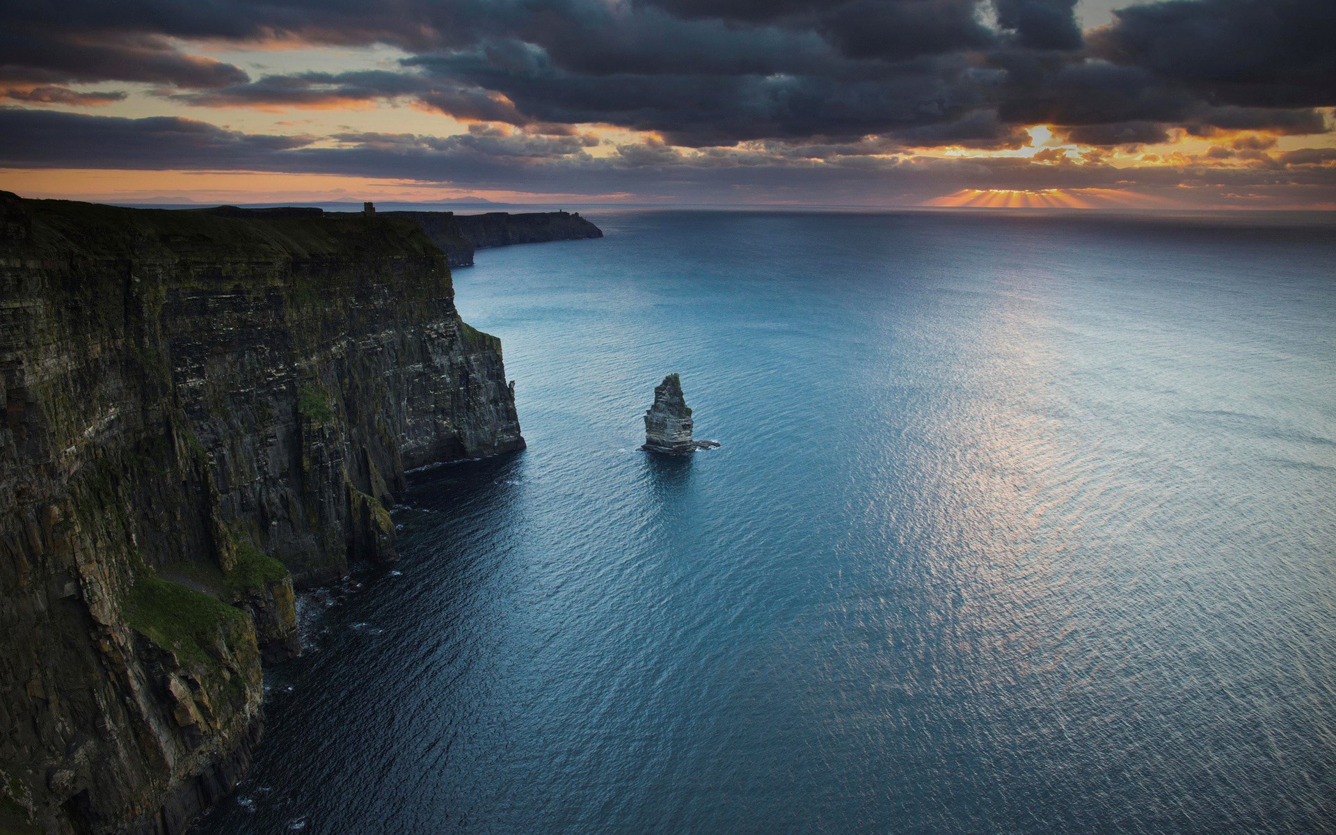Cliffs of Moher at sunset with sea stack HD Wallpaper