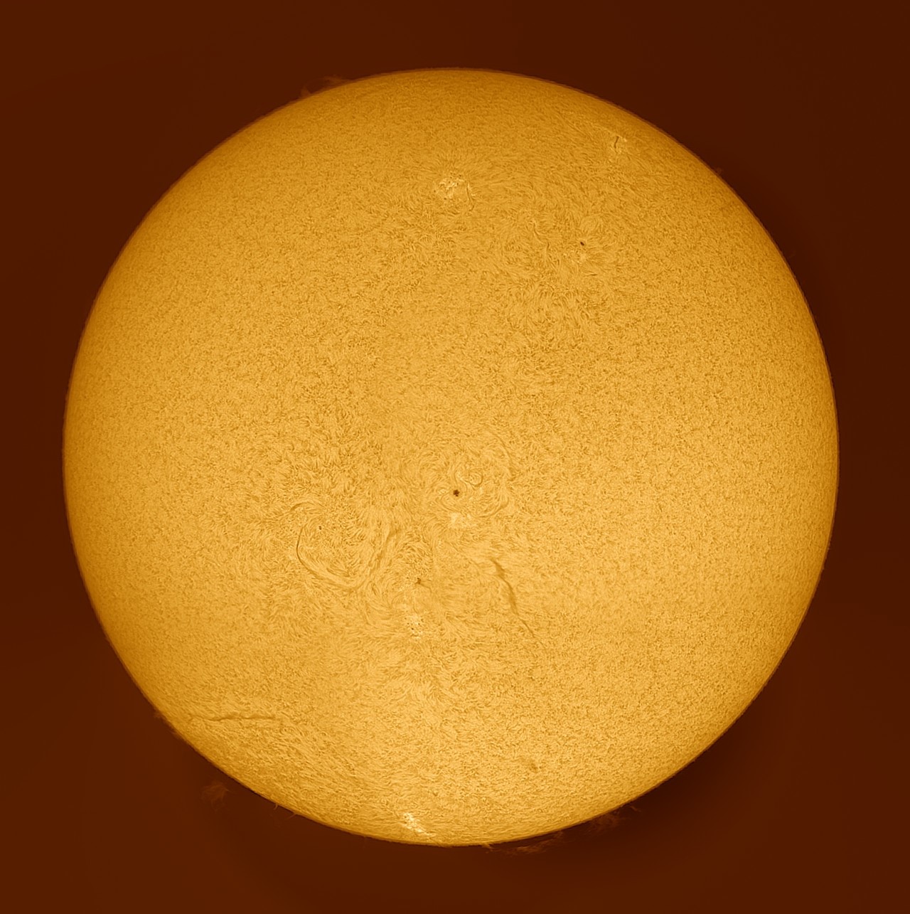 The Sun with sunspots HD Phone Wallpaper
