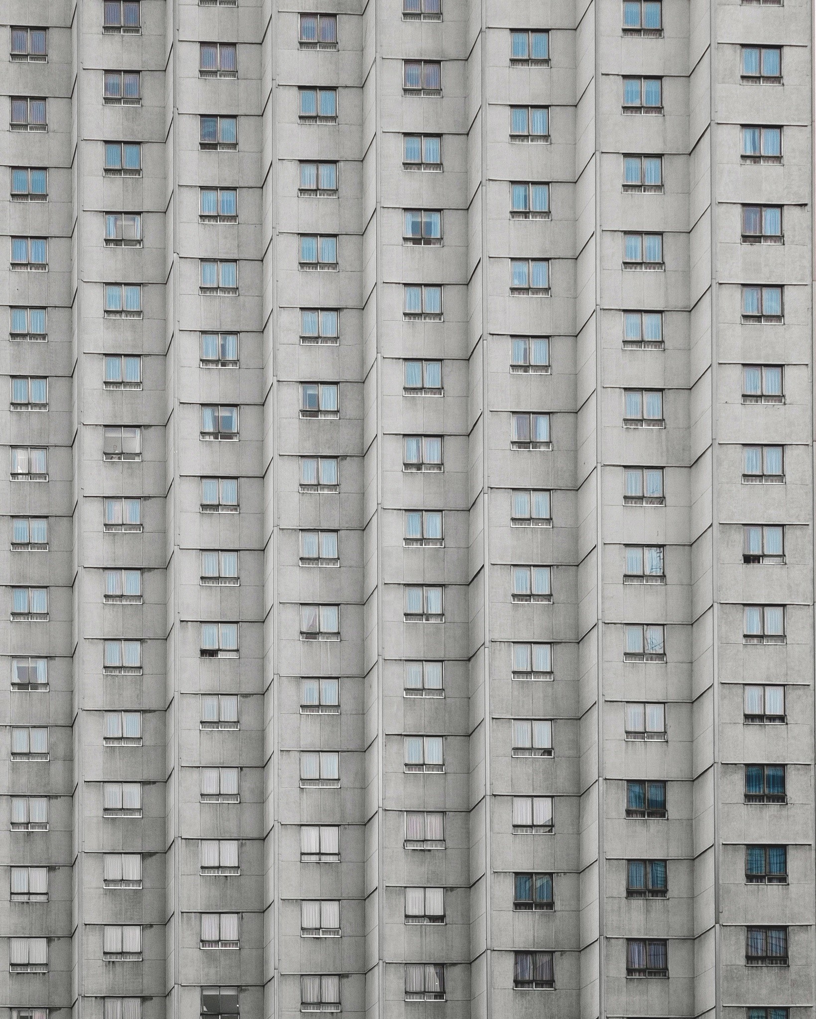 Minimalist architecture of a modern apartment building facade HD Phone Wallpaper