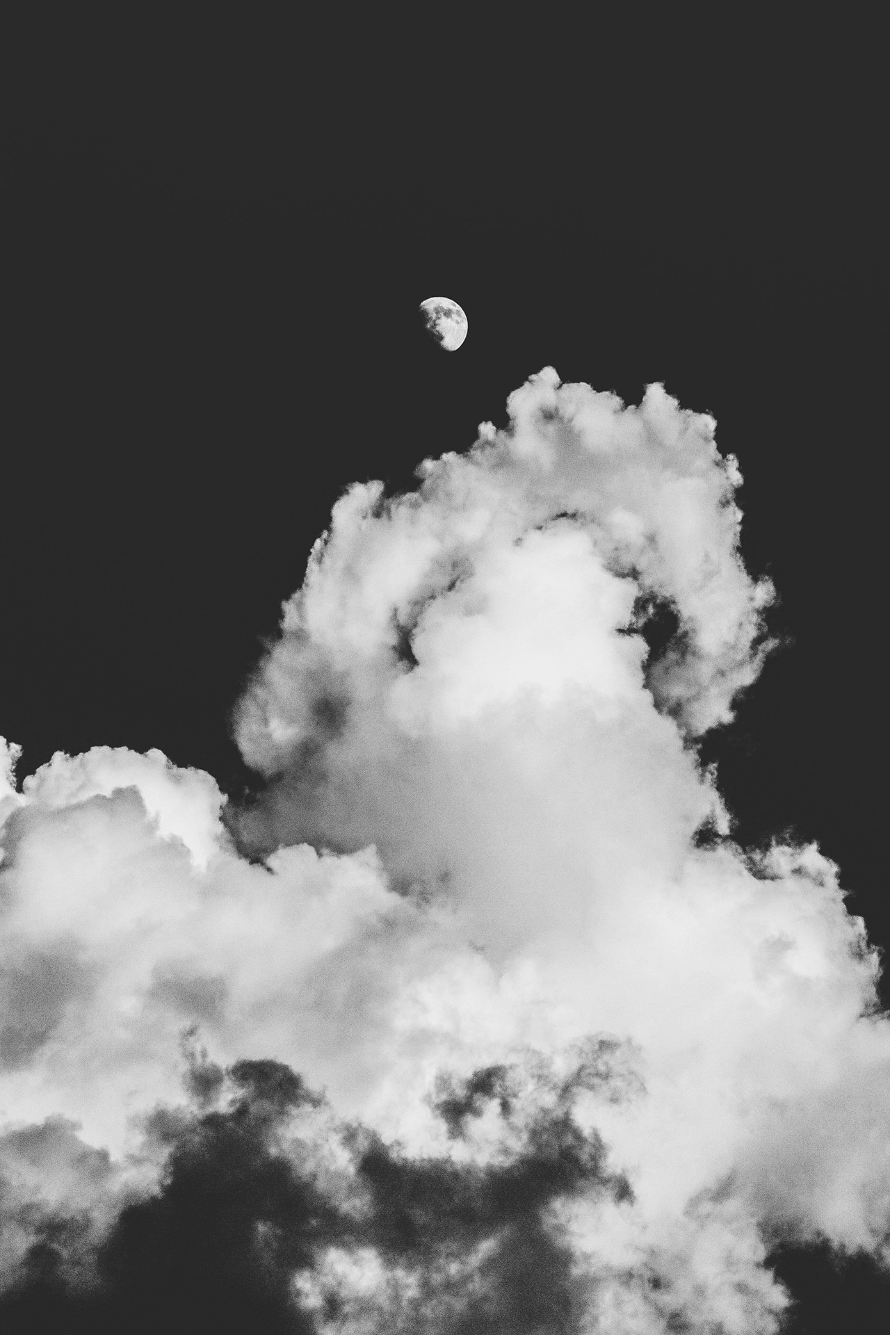 Moon and clouds in a dark sky HD Phone Wallpaper