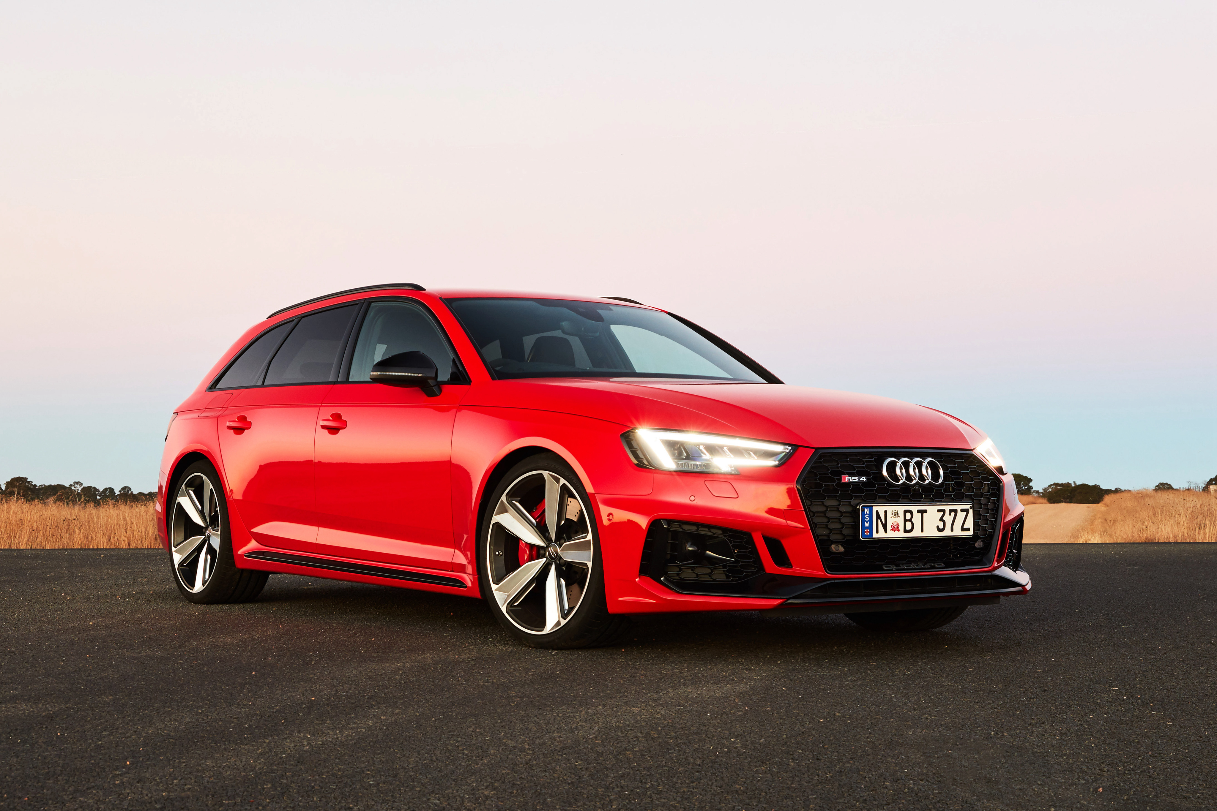 2018 Audi RS 4 Avant 4K HD Wallpaper