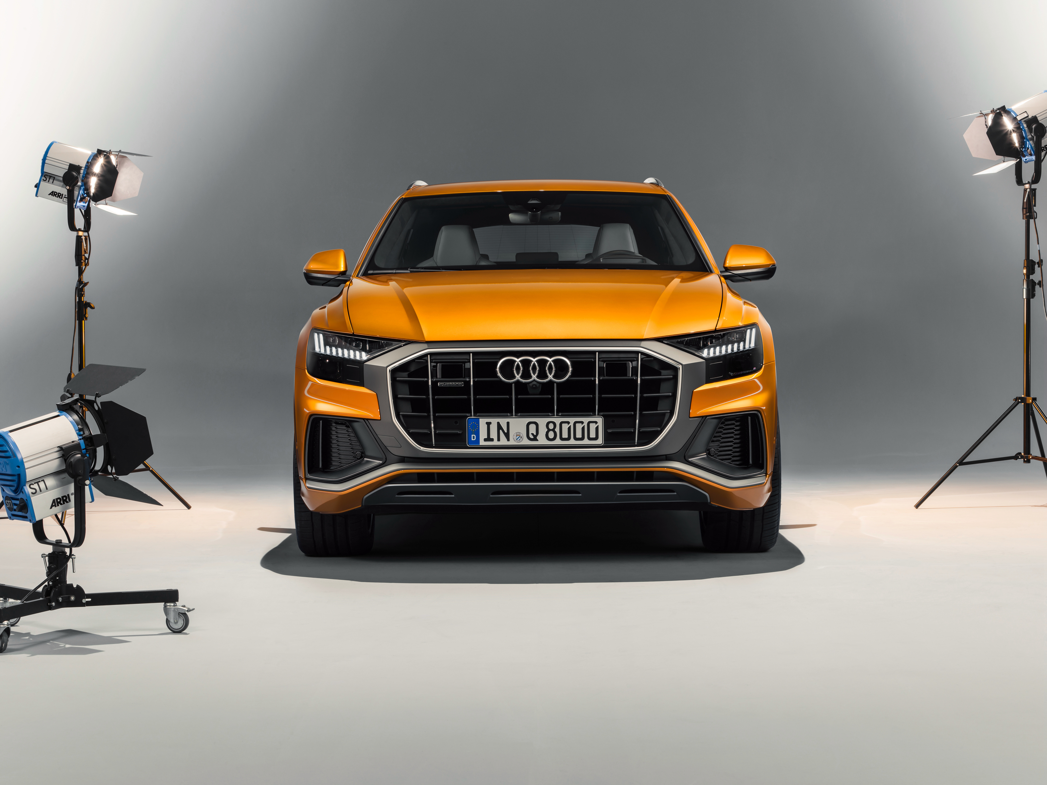 Audi Q8 50 TDI quattro S line 4K HD Wallpaper