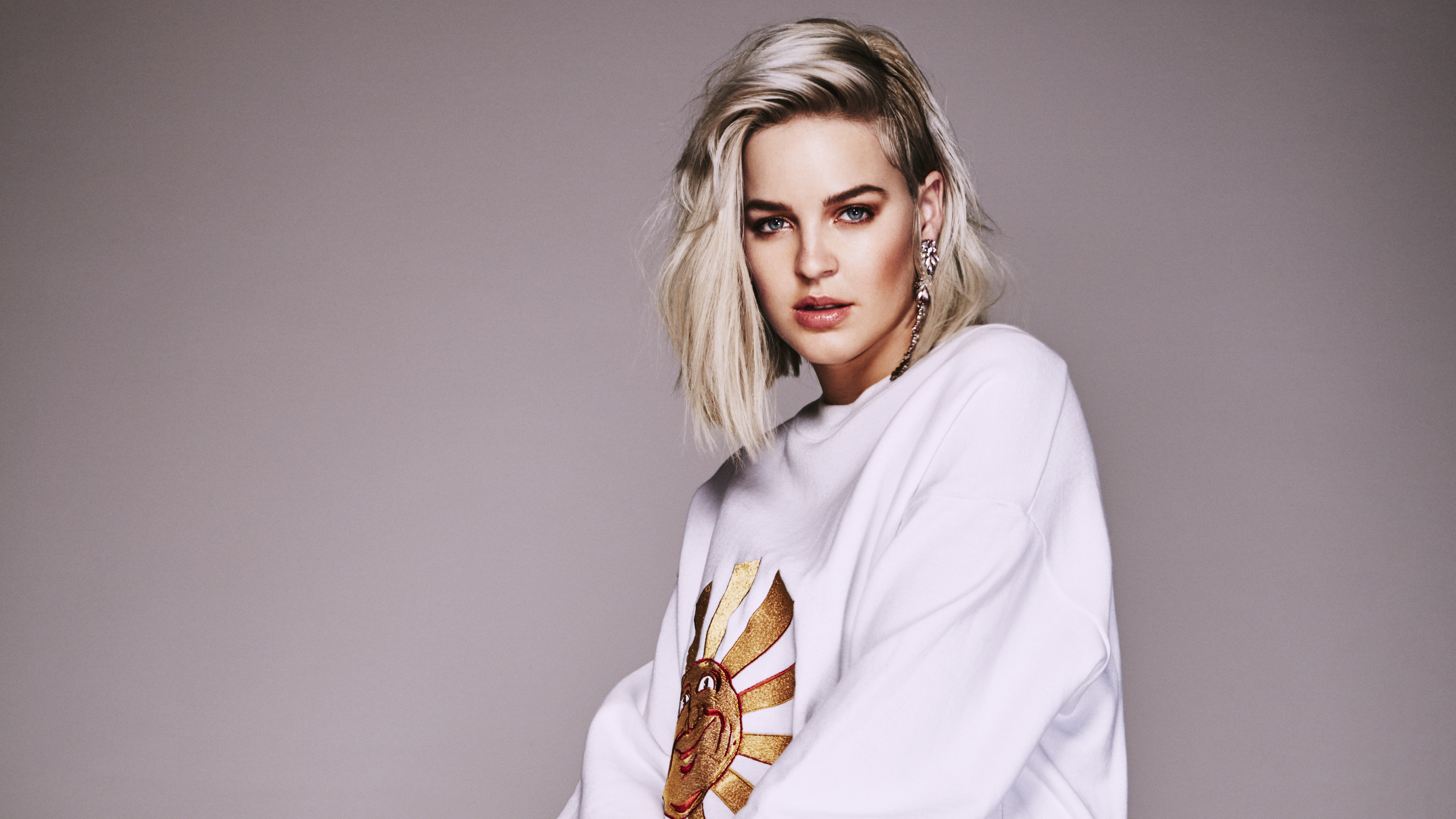 Anne-Marie 4K HD Wallpaper
